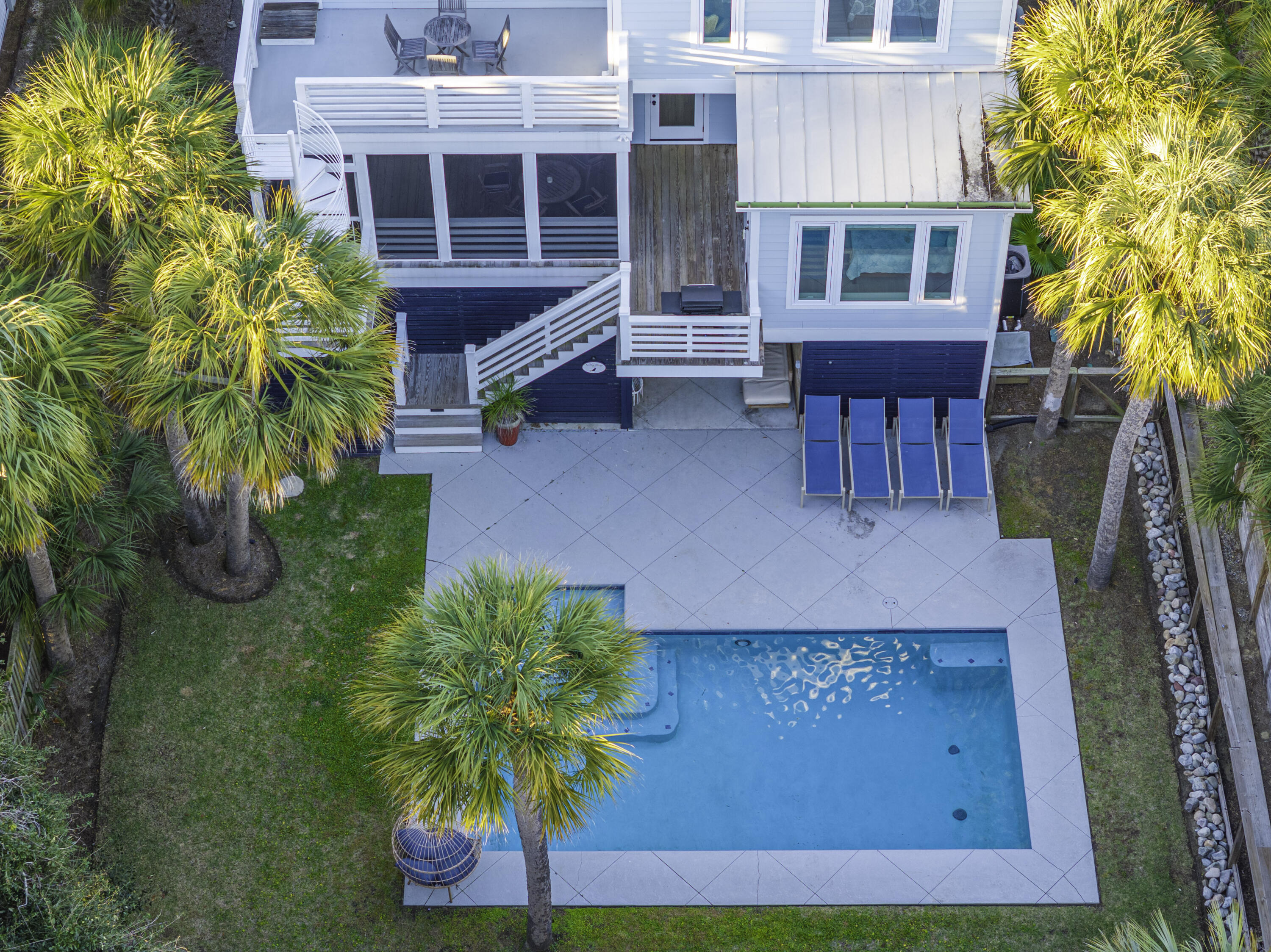 122 Carolina Boulevard