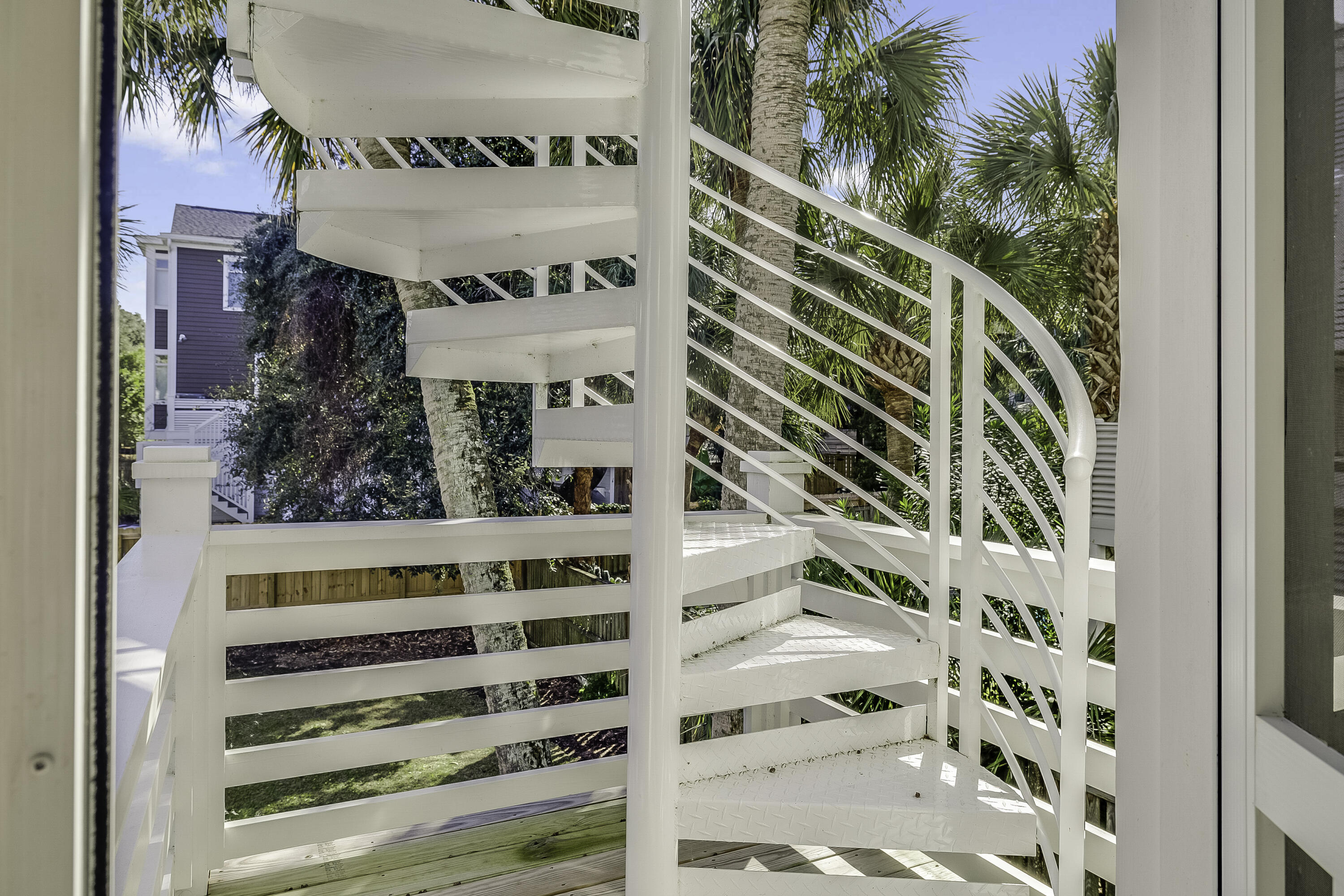 122 Carolina Boulevard