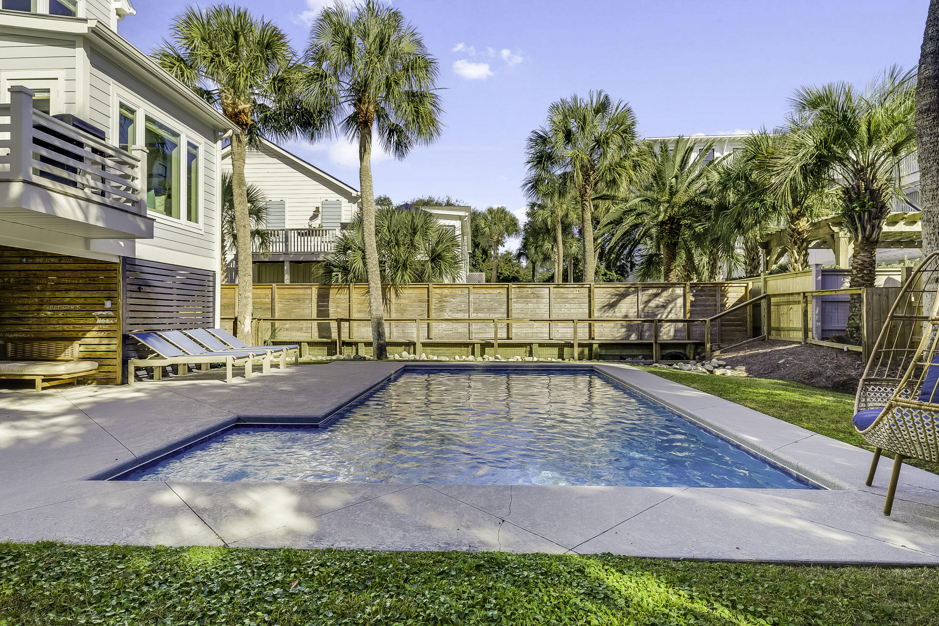 122 Carolina Boulevard