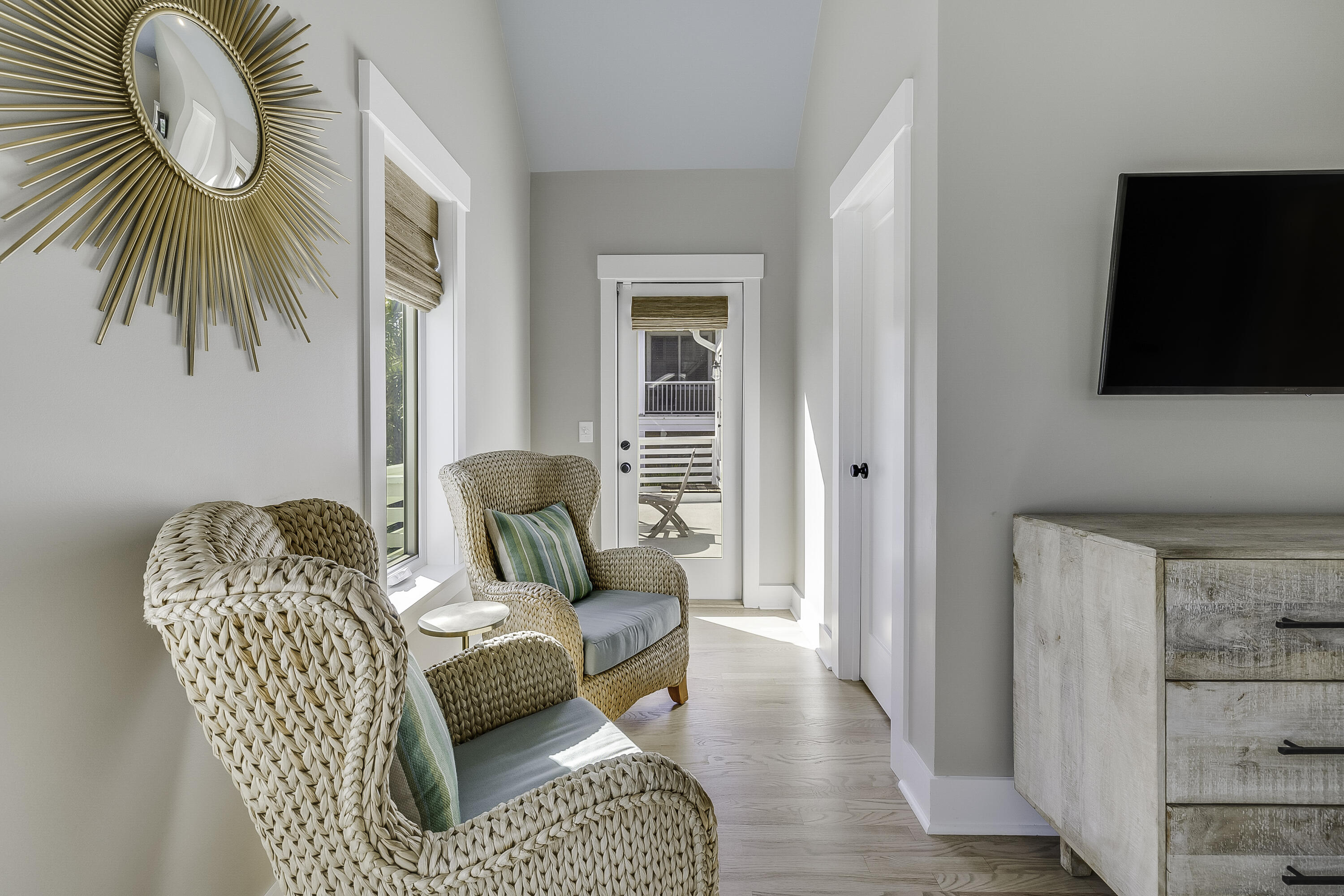 122 Carolina Boulevard