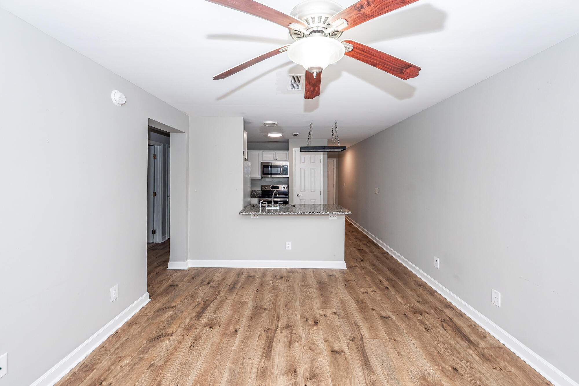 1530 Fort Johnson Road # 3j