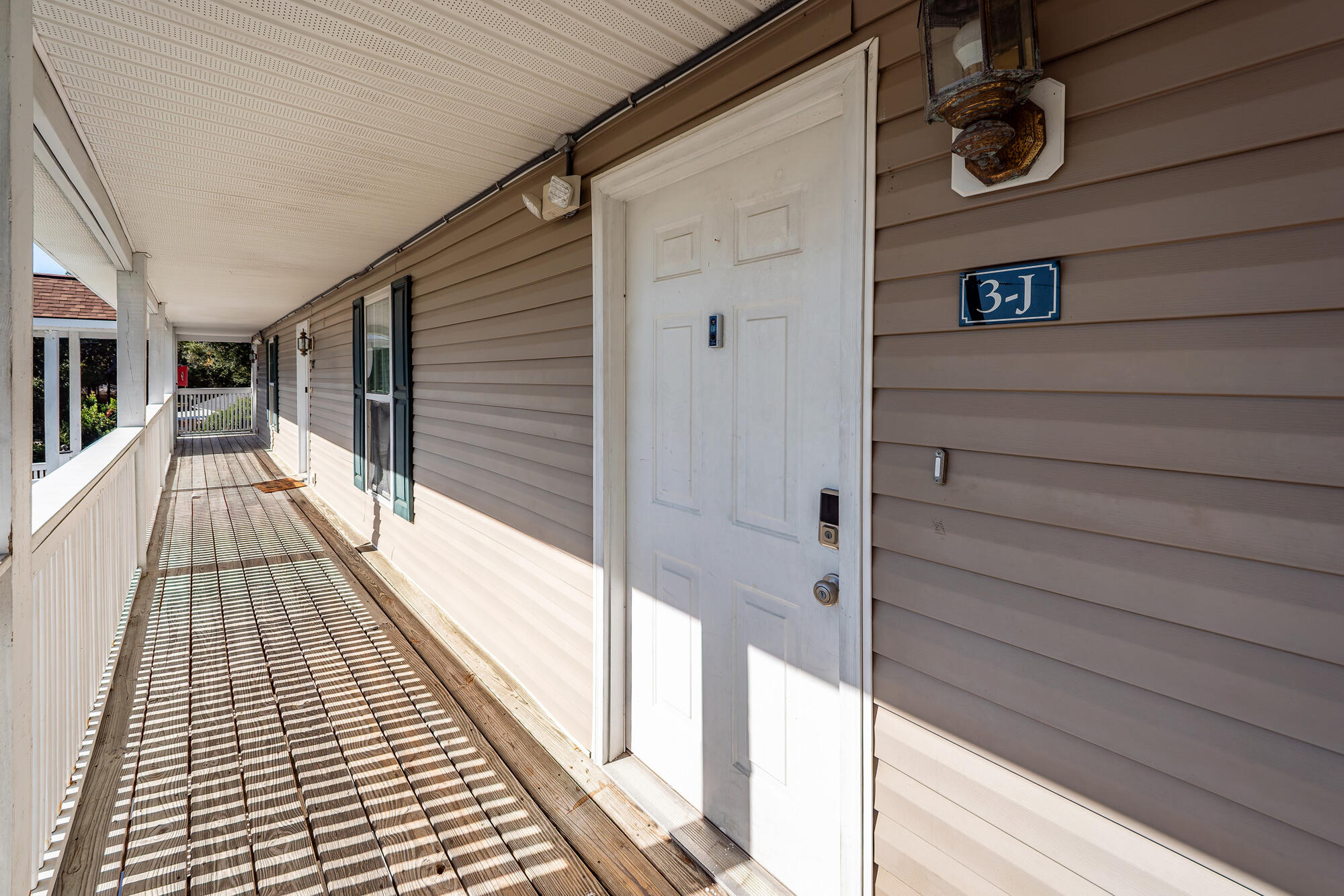 1530 Fort Johnson Road # 3j