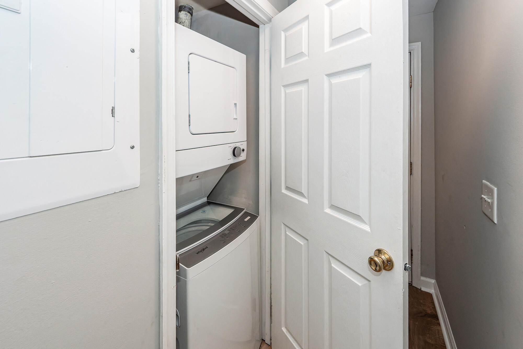 1530 Fort Johnson Road # 3j