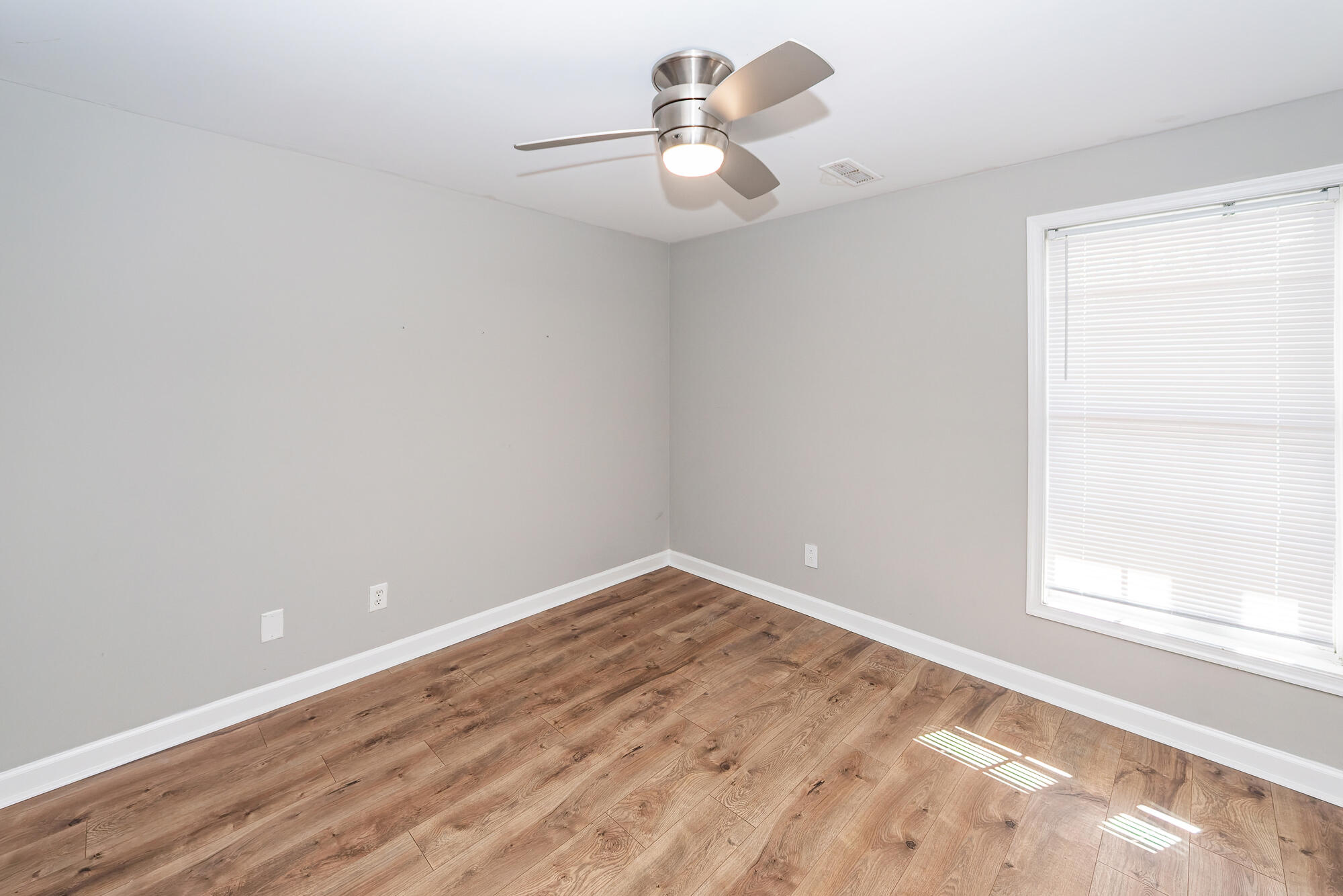 1530 Fort Johnson Road # 3j