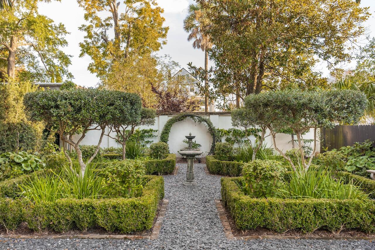 171 Wentworth Street