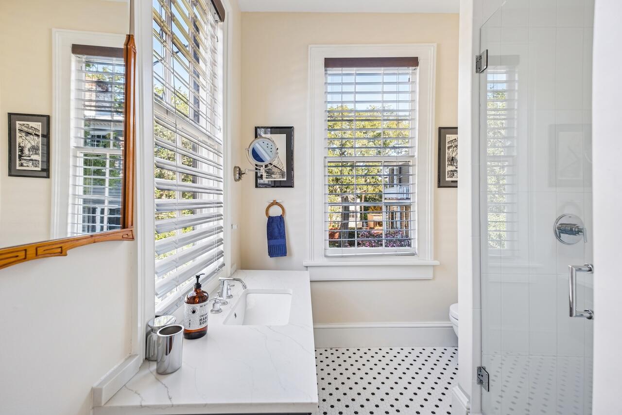 171 Wentworth Street