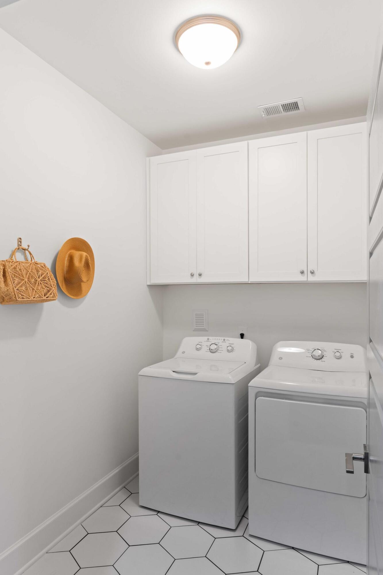 986 Key Colony Court