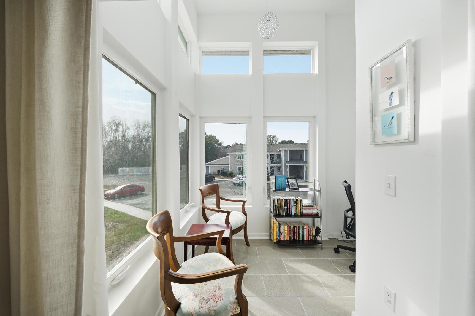 267 Alexandra Road Unit 12