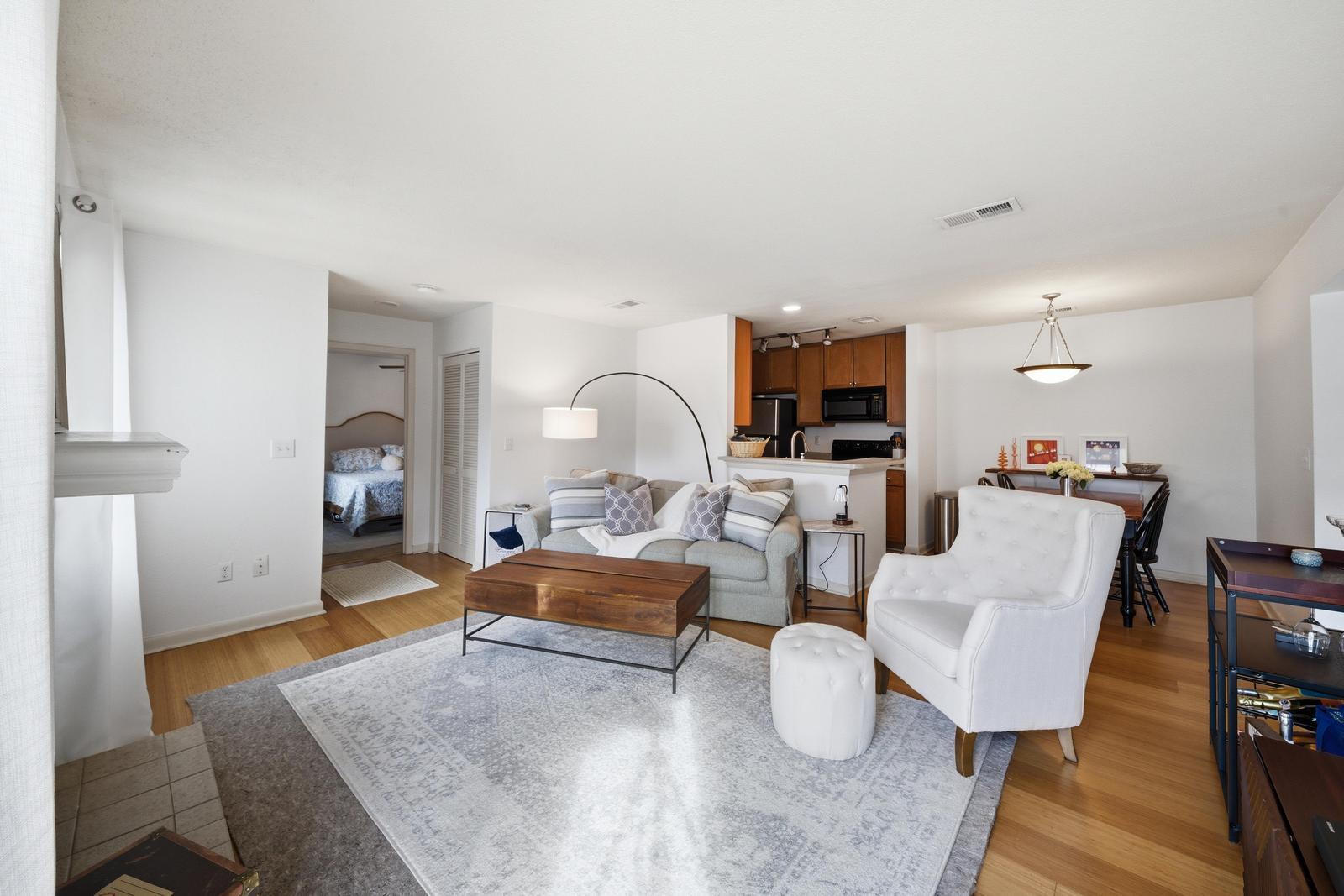 267 Alexandra Road Unit 12