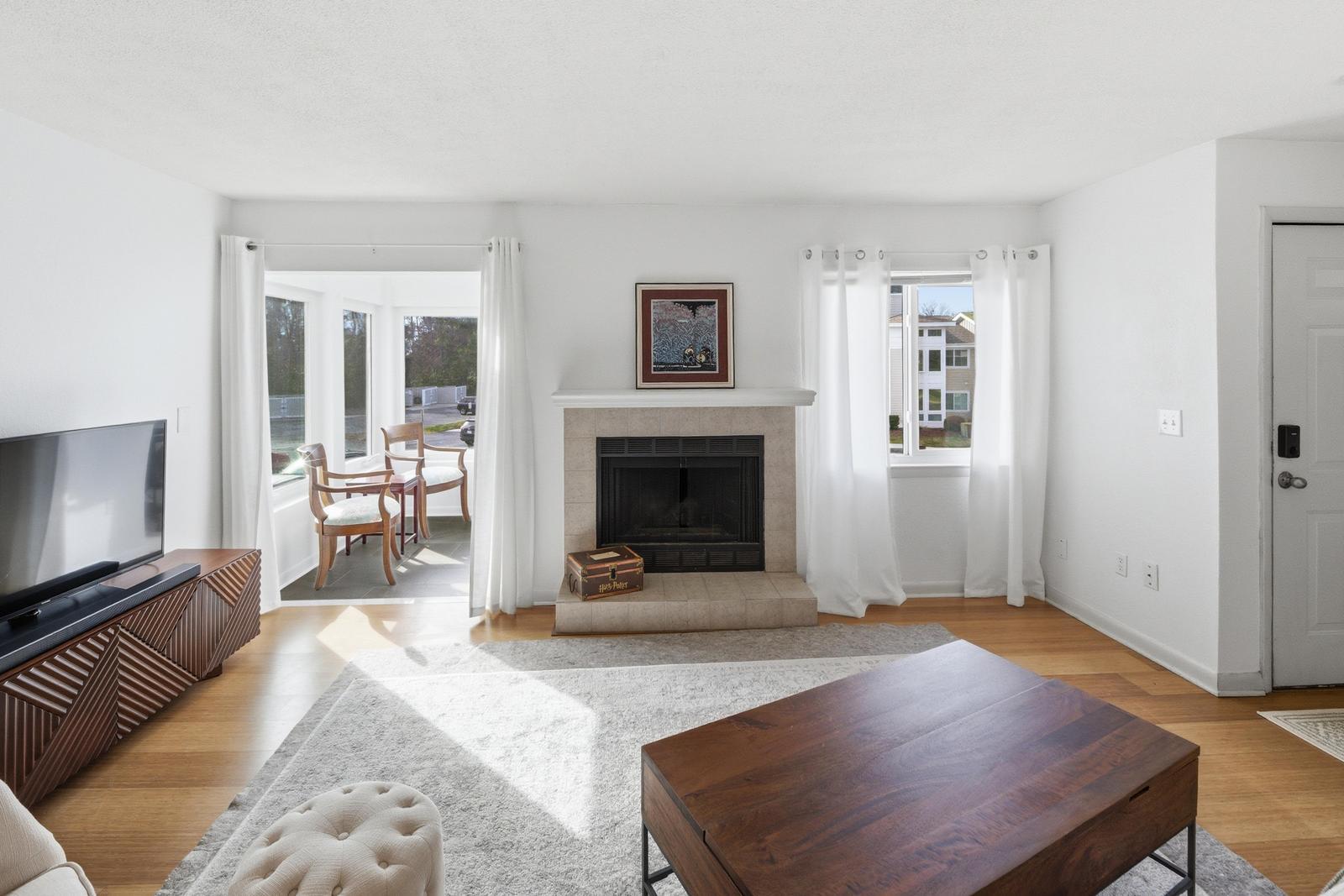 267 Alexandra Road Unit 12