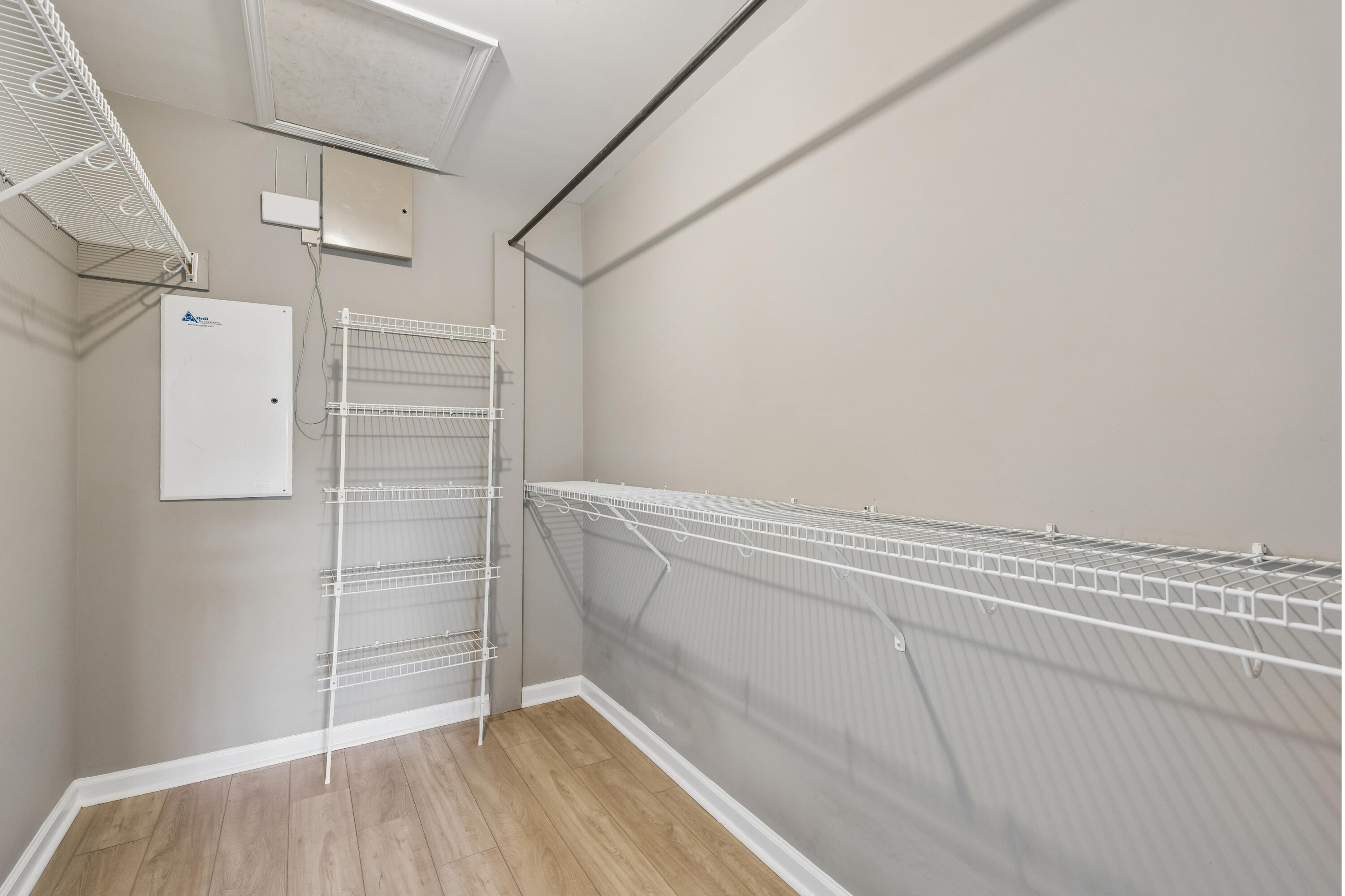 1476 Harbor Mist Court