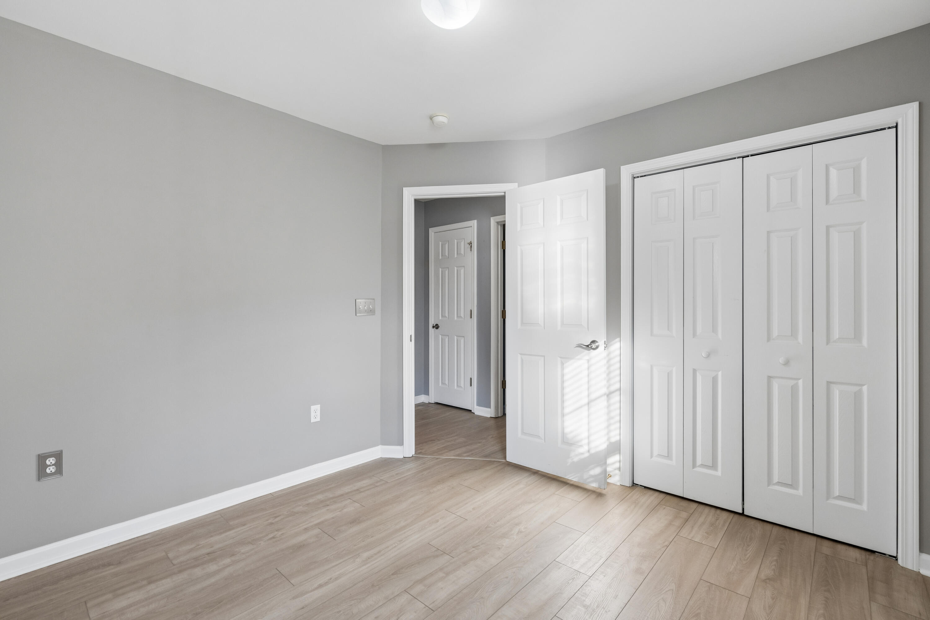 1476 Harbor Mist Court