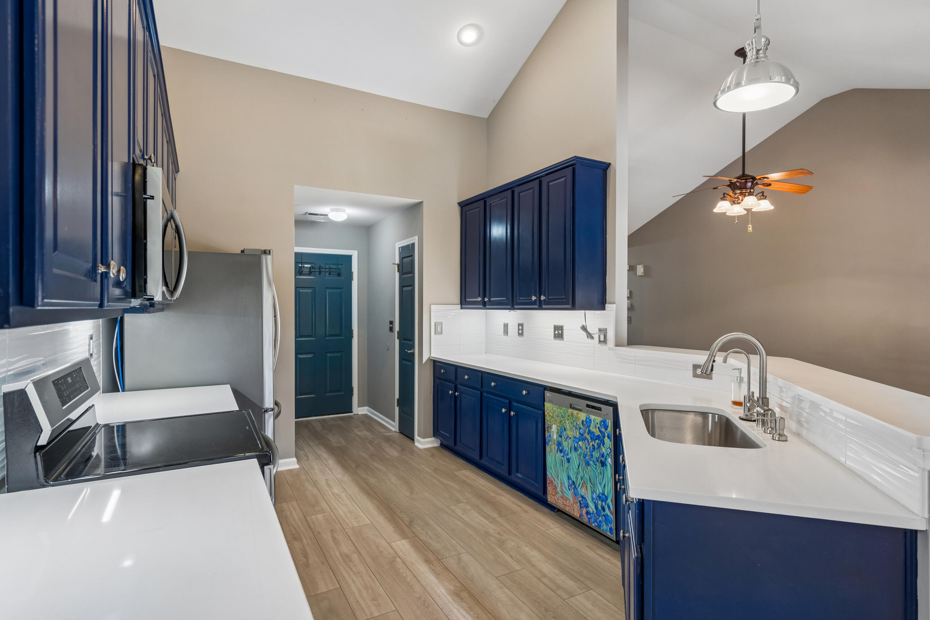 1476 Harbor Mist Court