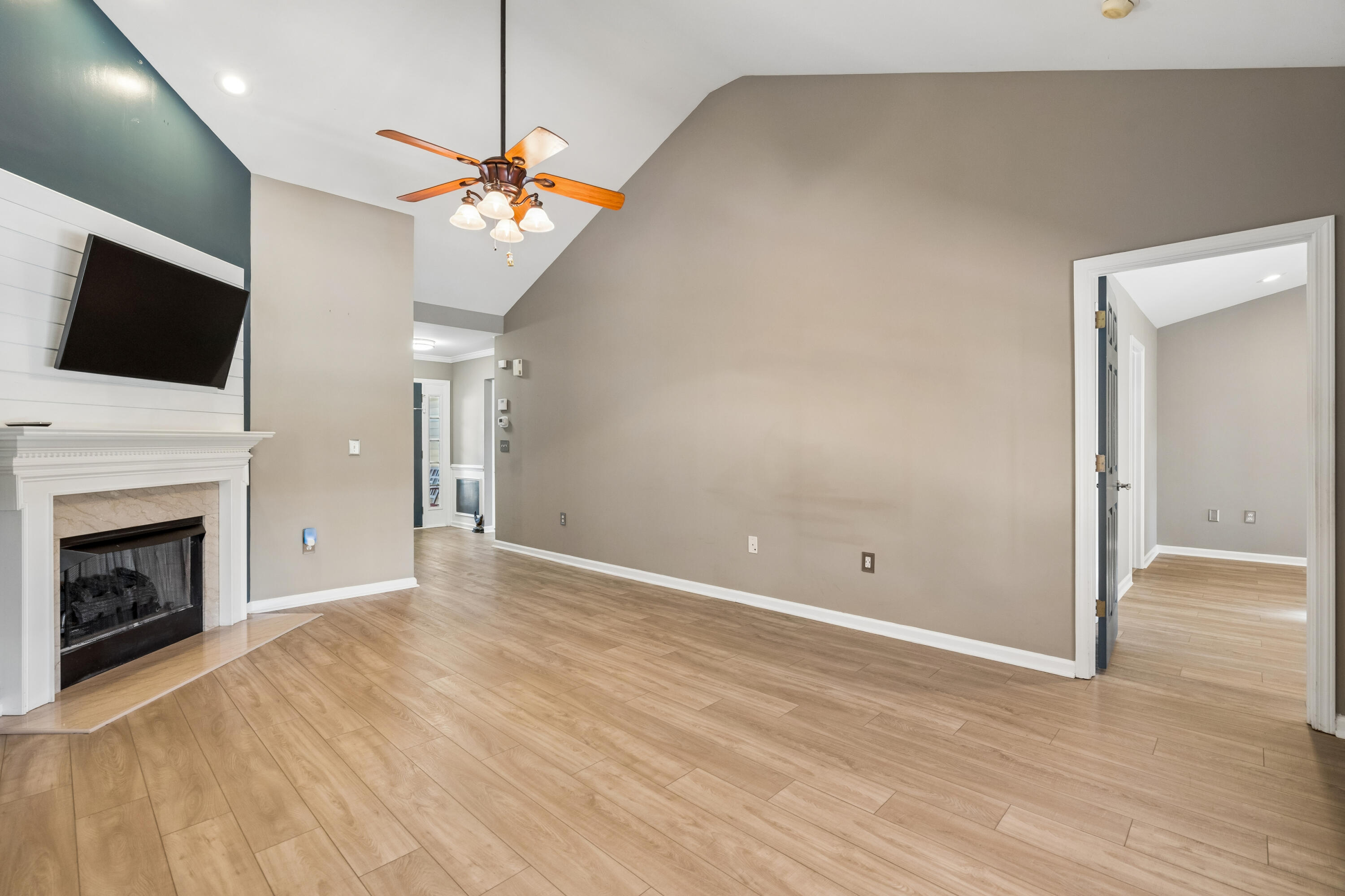 1476 Harbor Mist Court