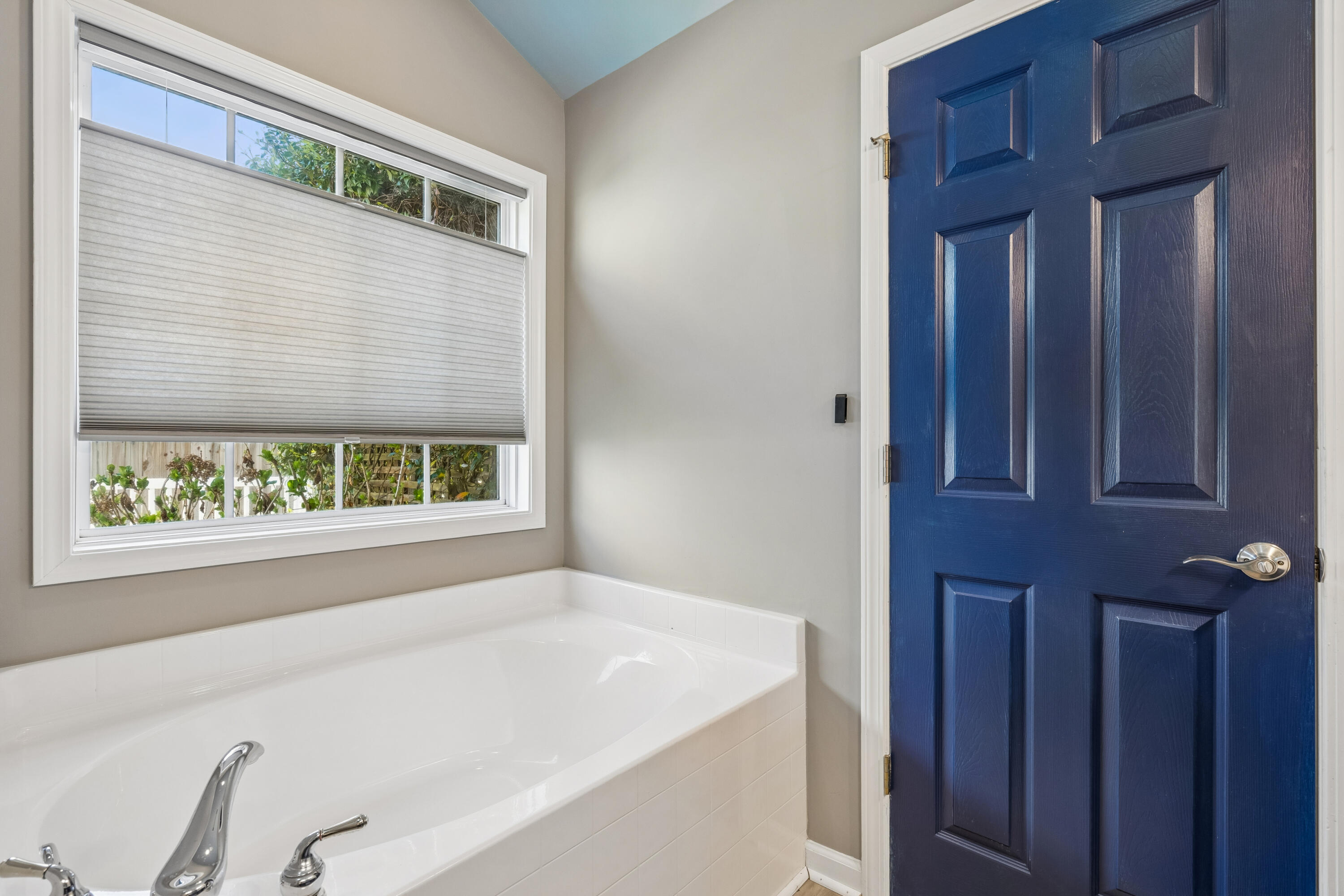 1476 Harbor Mist Court