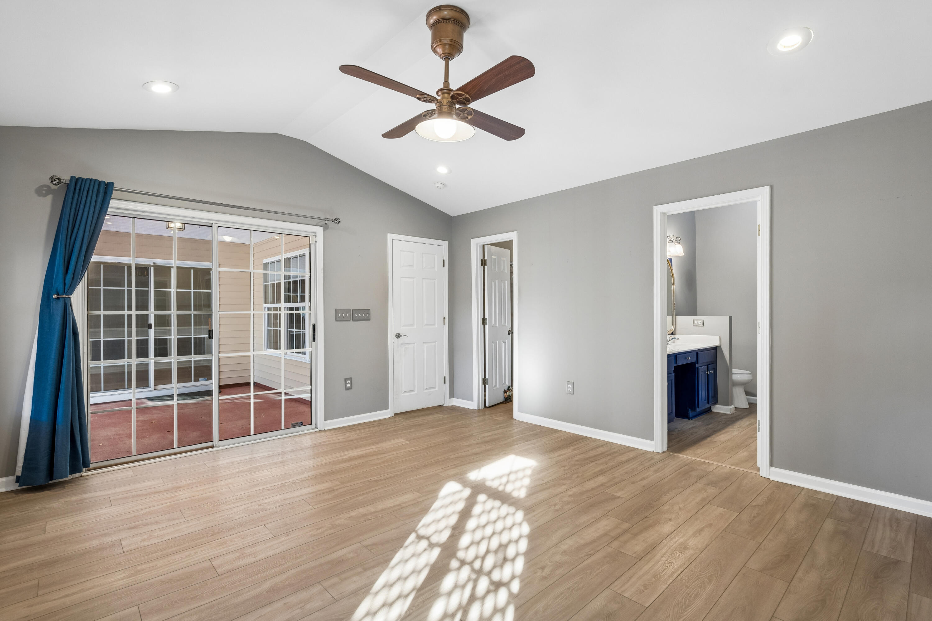1476 Harbor Mist Court