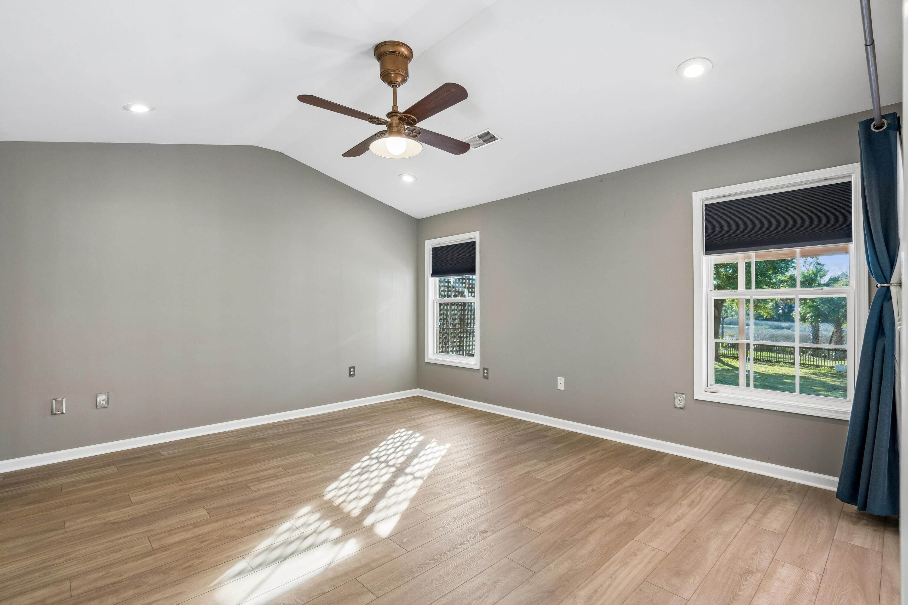 1476 Harbor Mist Court