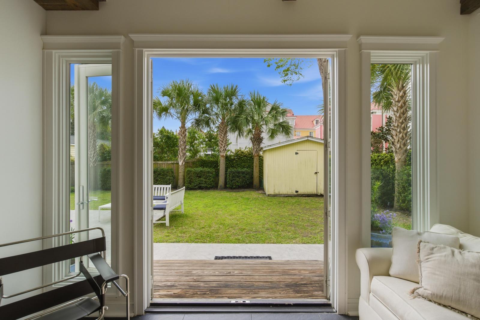 87 1/2 1/4 Warren Street