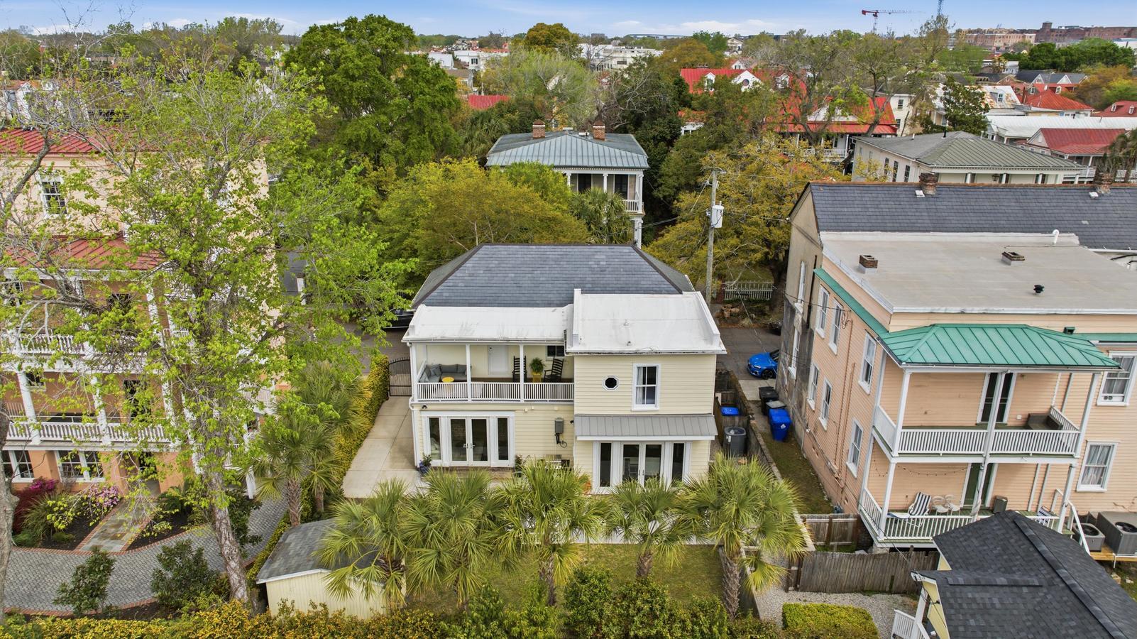 87 1/2 1/4 Warren Street