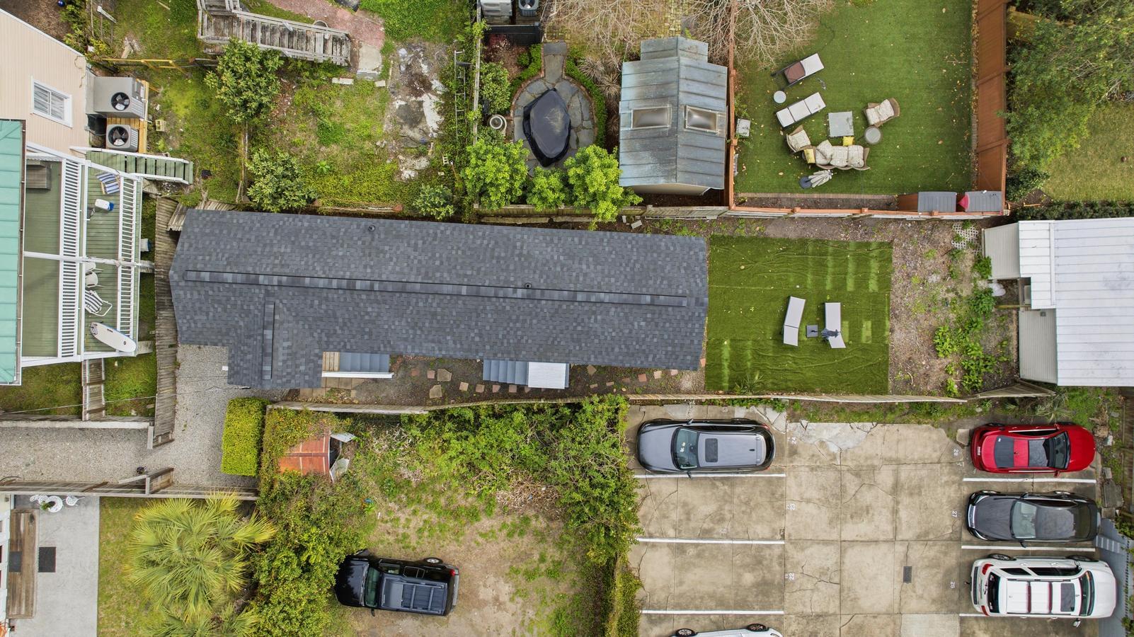 87 1/2 1/4 Warren Street