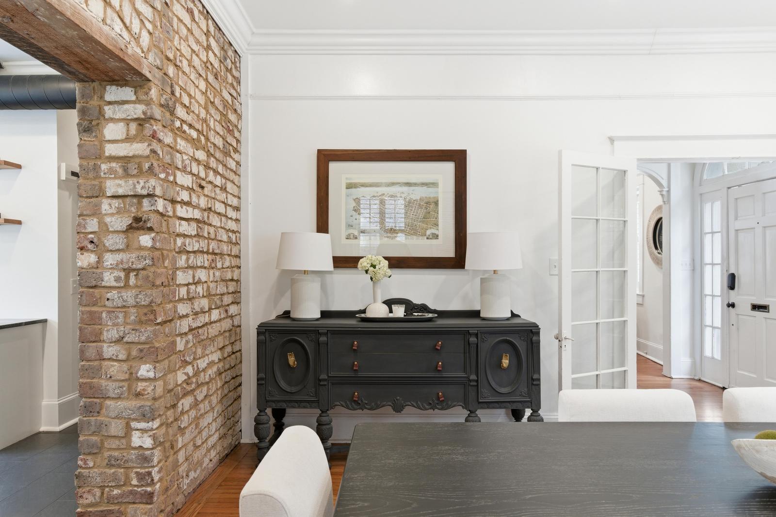 87 1/2 1/4 Warren Street