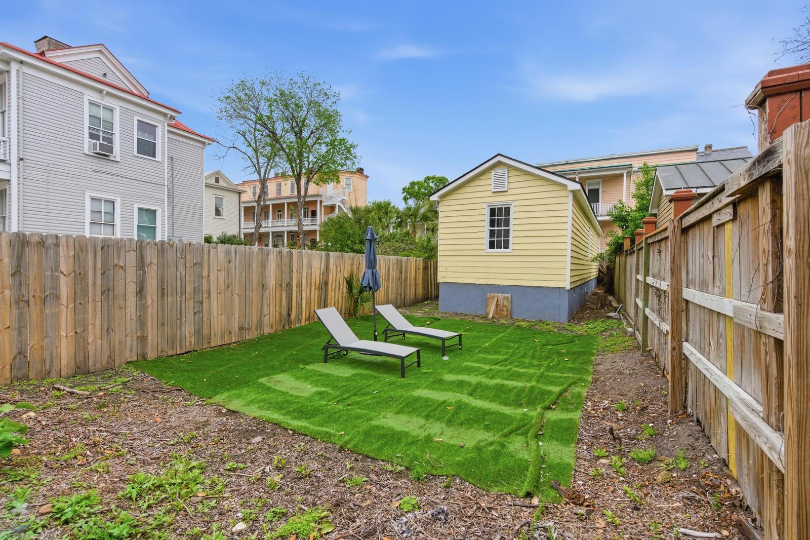 87 1/2 1/4 Warren Street