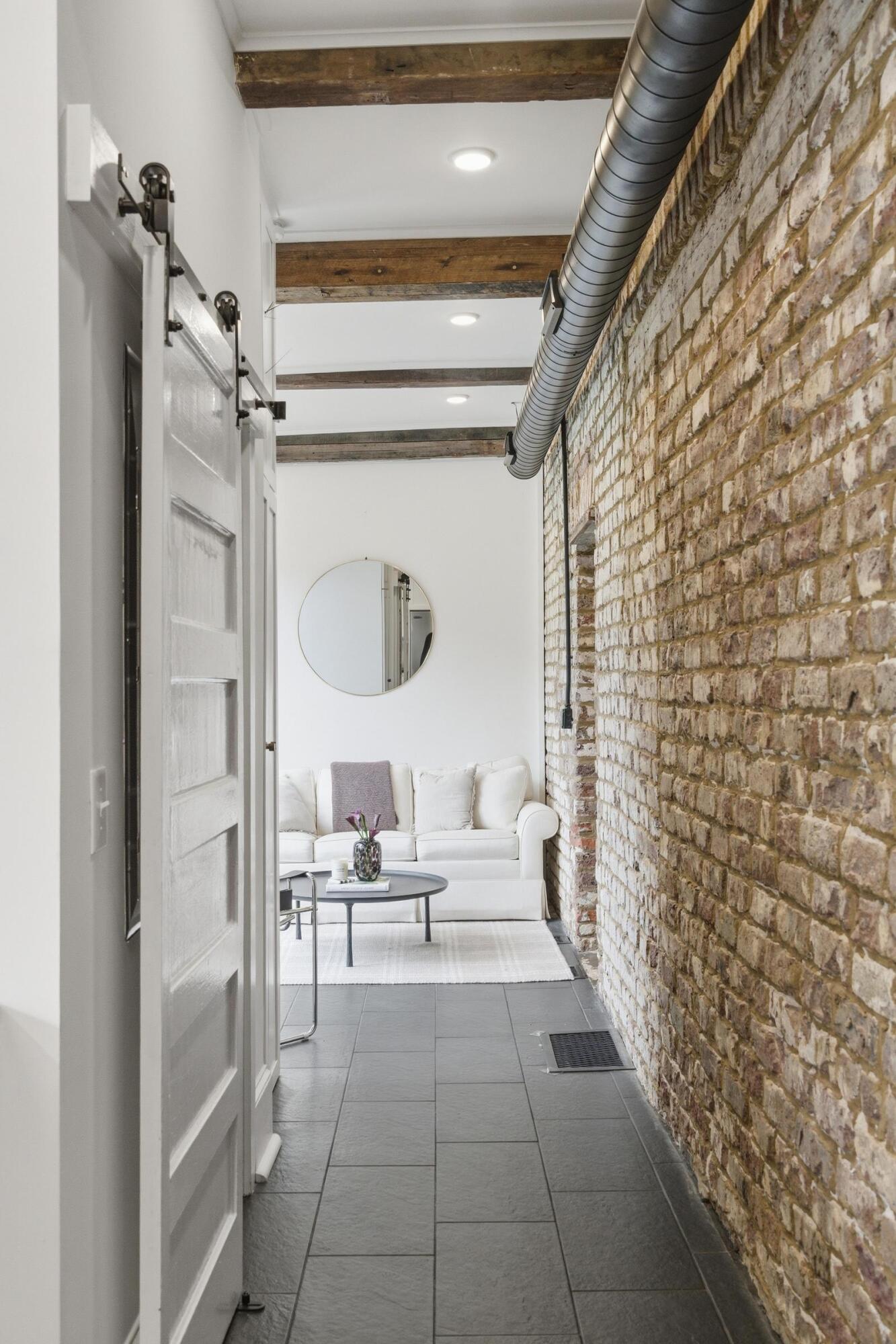 87 1/2 1/4 Warren Street