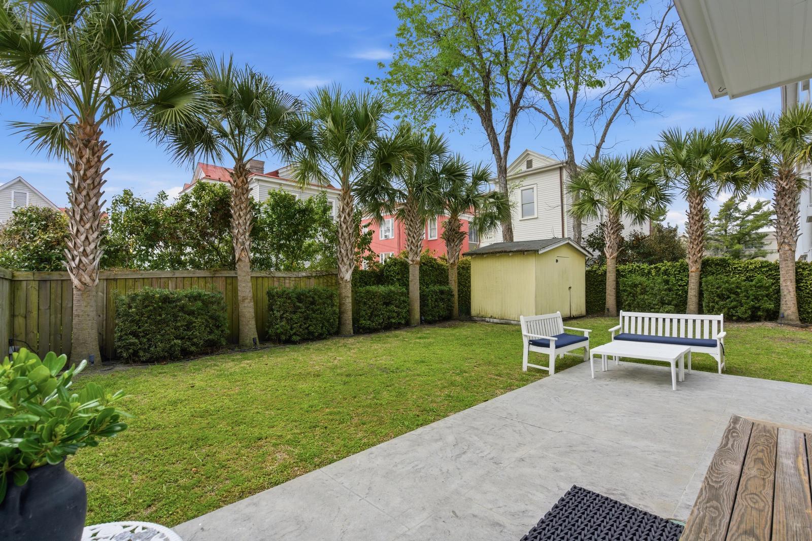 87 1/2 1/4 Warren Street