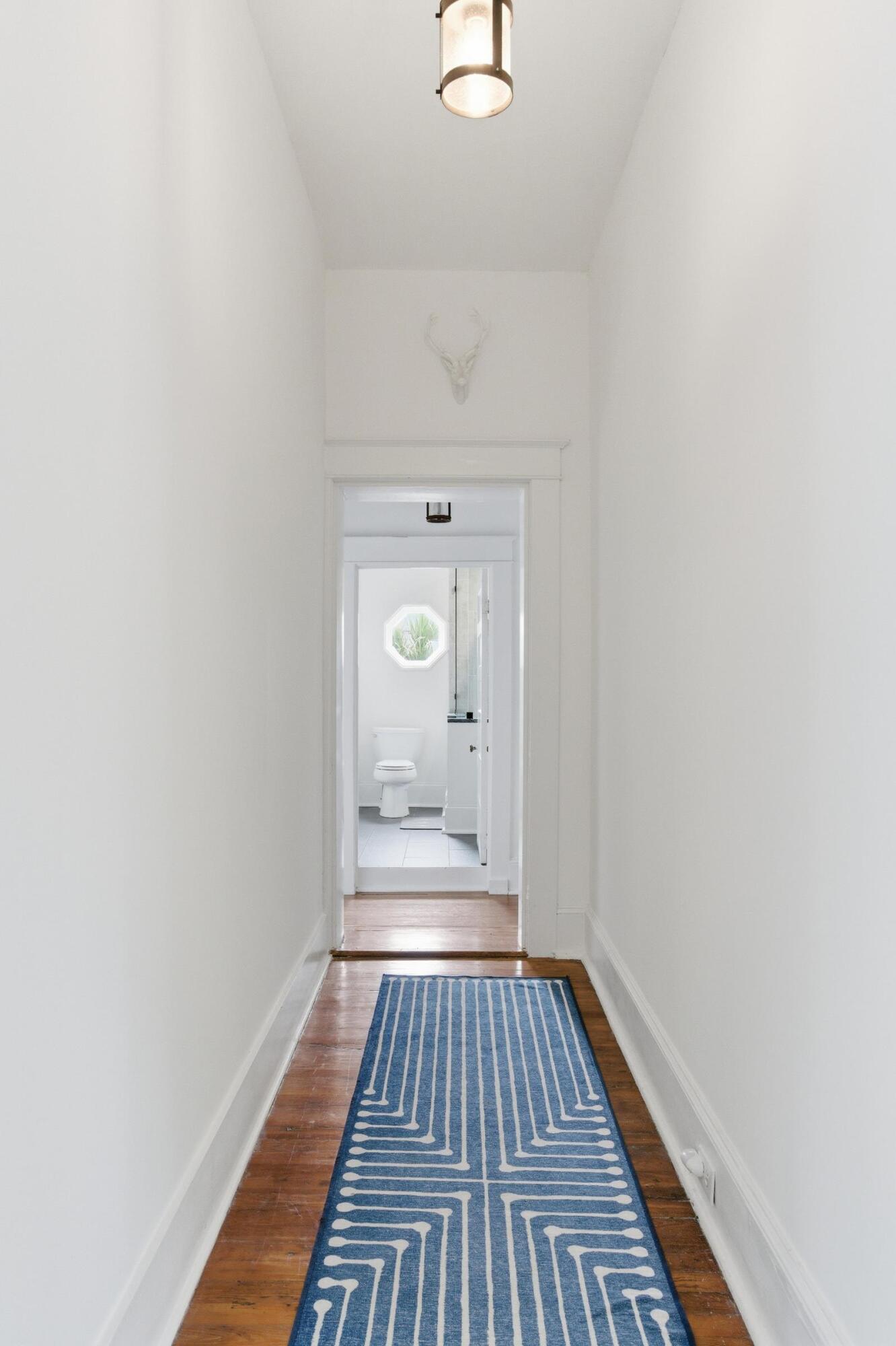 87 1/2 1/4 Warren Street