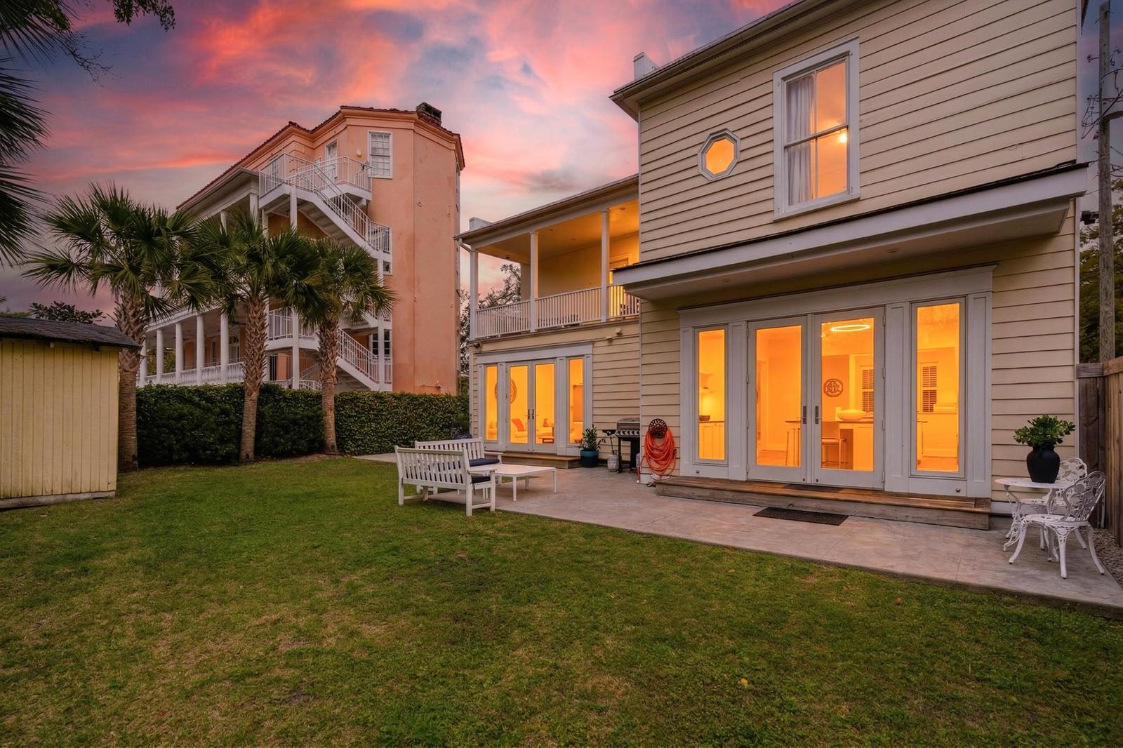 87 1/2 1/4 Warren Street