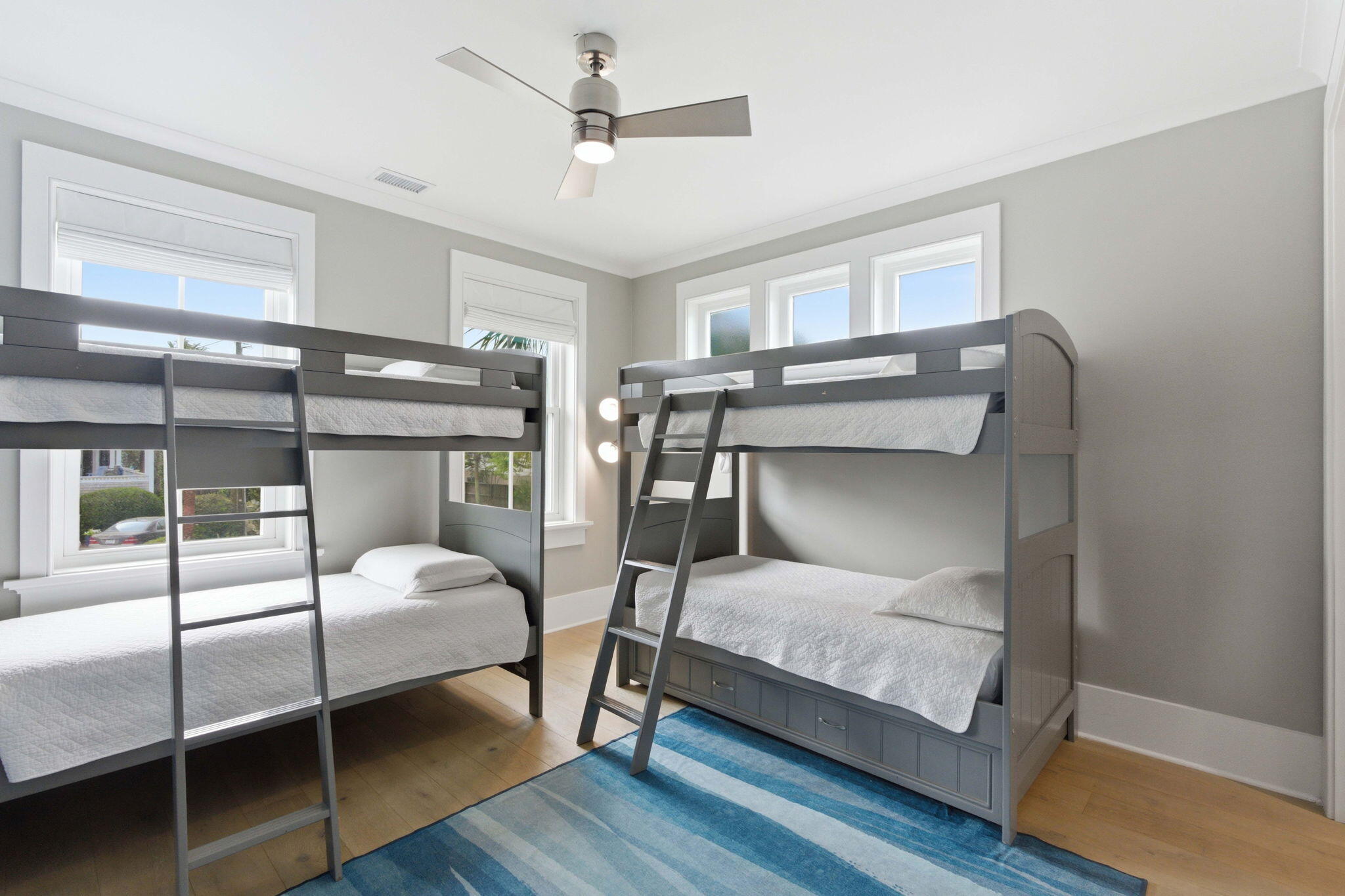 517 Carolina Boulevard