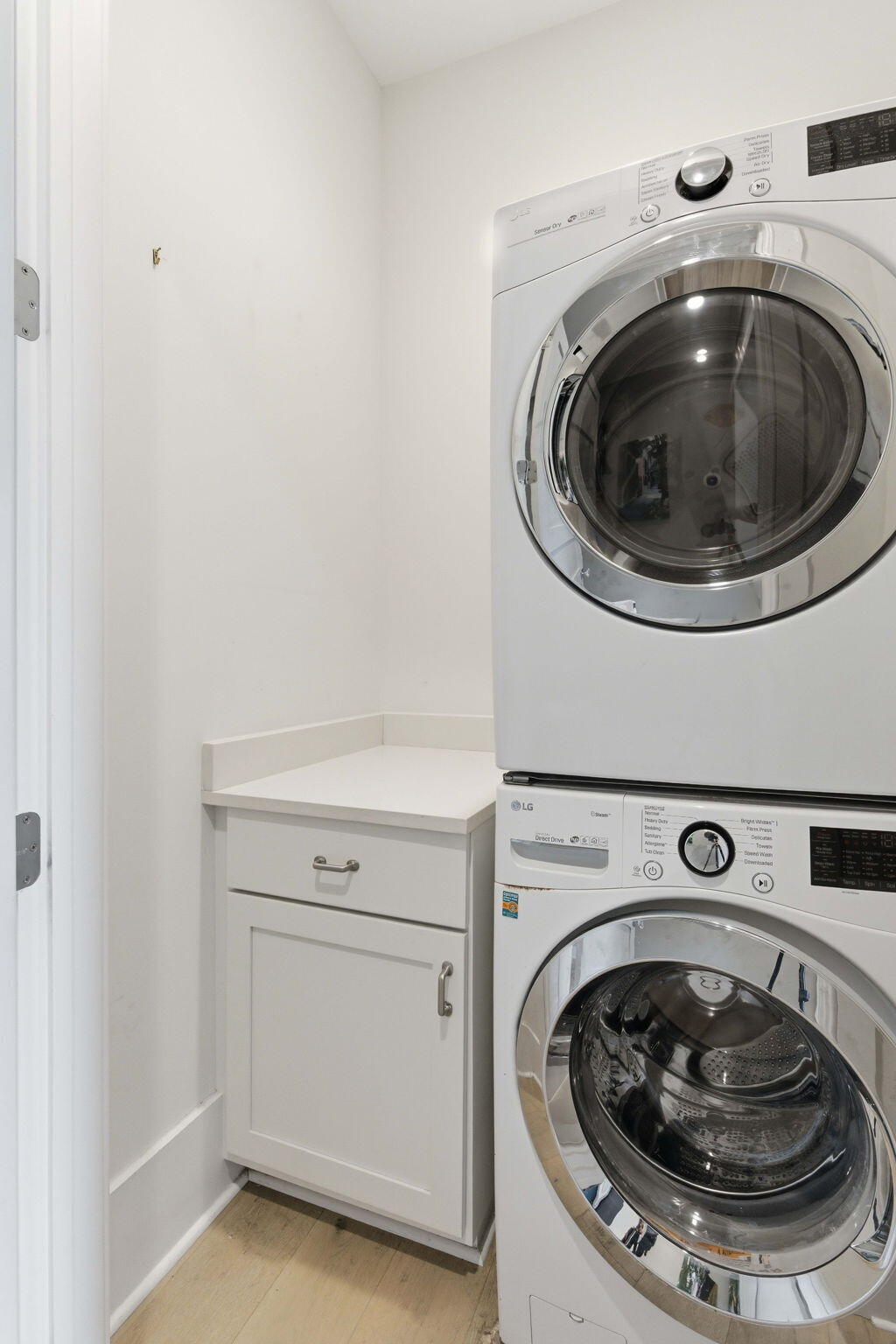 517 Carolina Boulevard