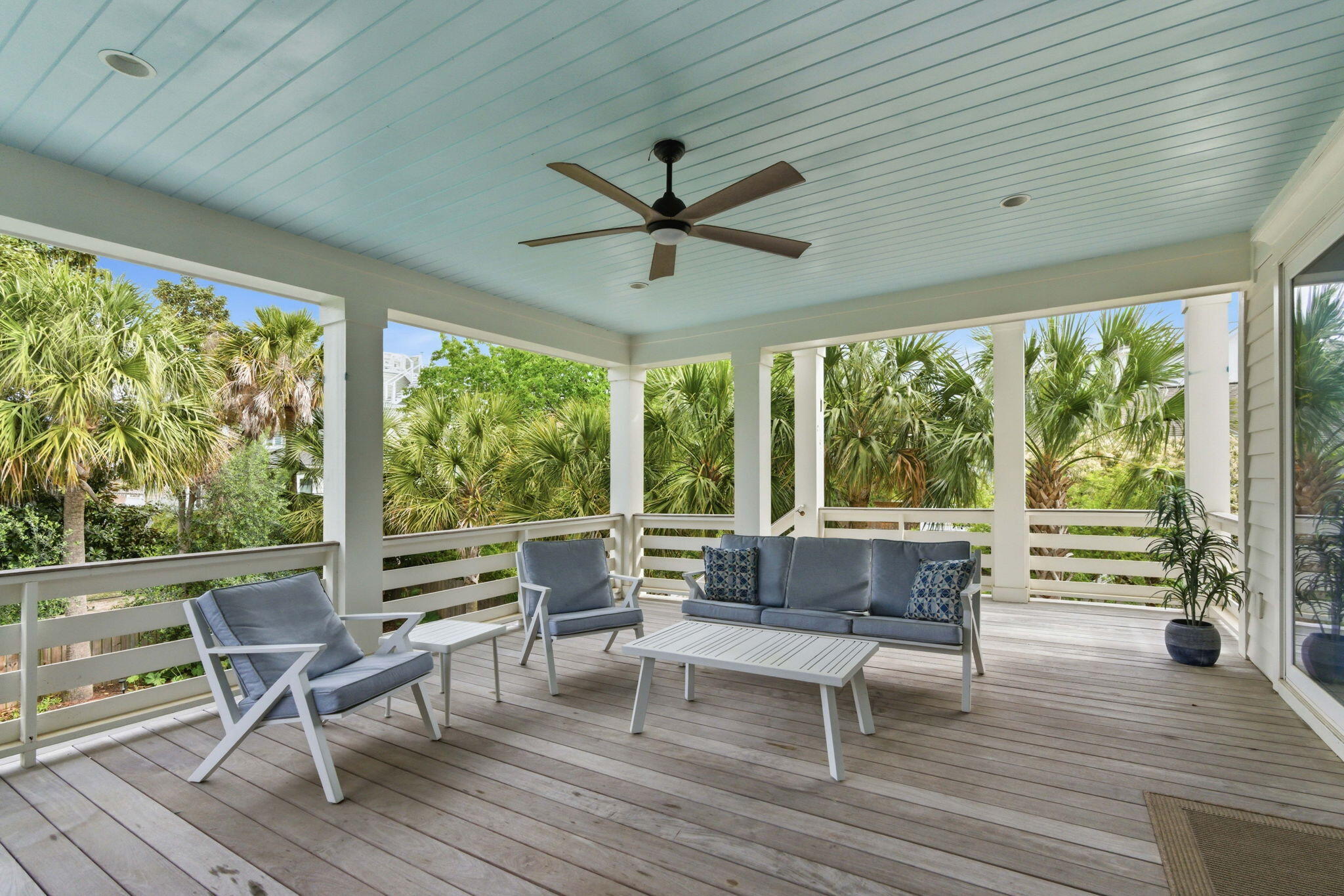 517 Carolina Boulevard