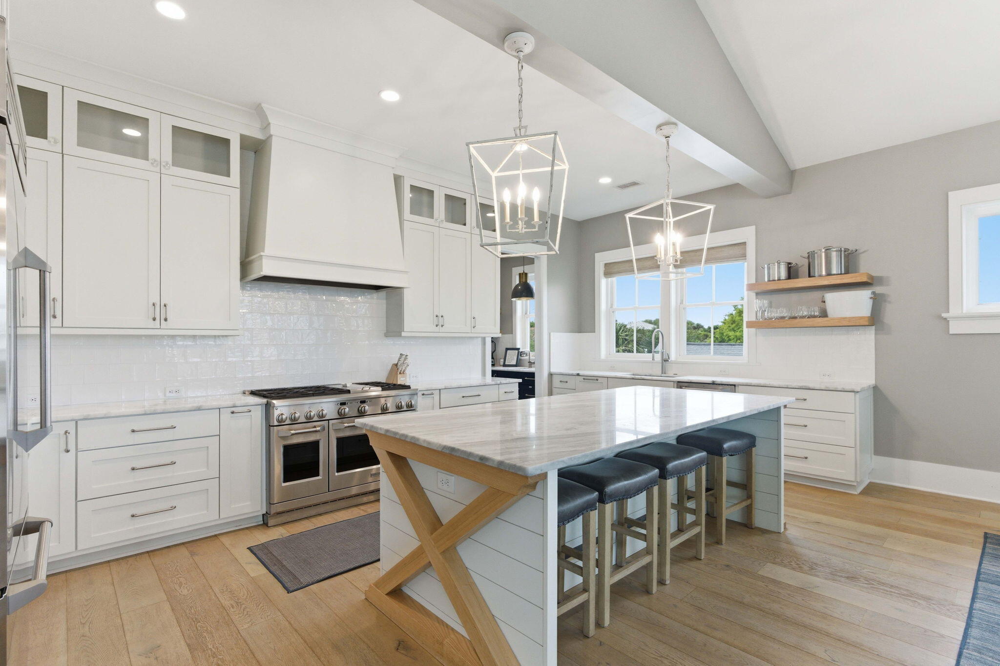 517 Carolina Boulevard