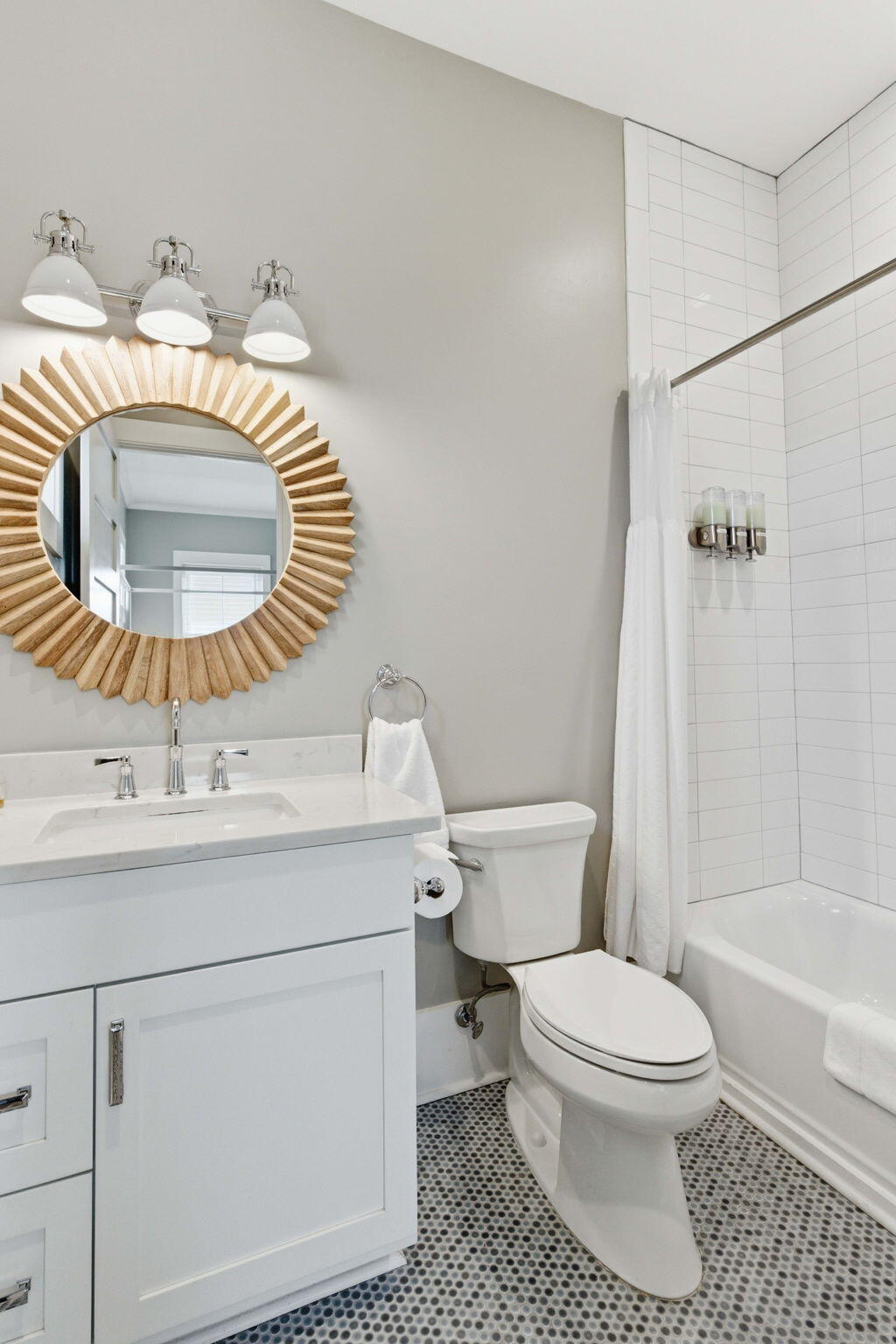 517 Carolina Boulevard