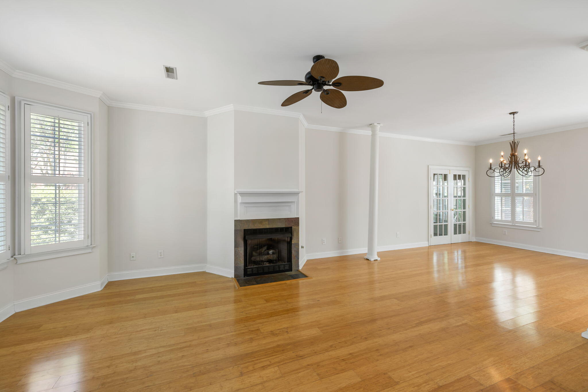 820 Natchez Circle