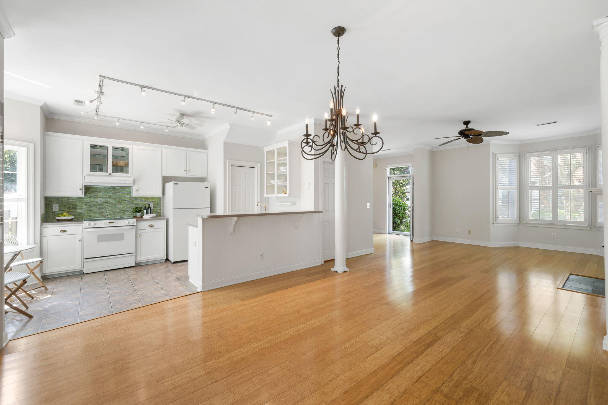 820 Natchez Circle