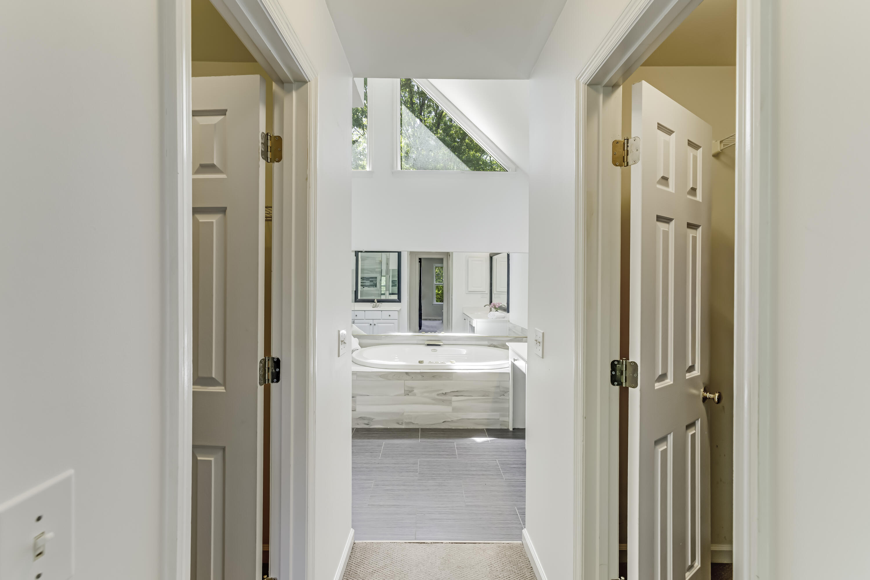 200 Oak Point Landing Drive