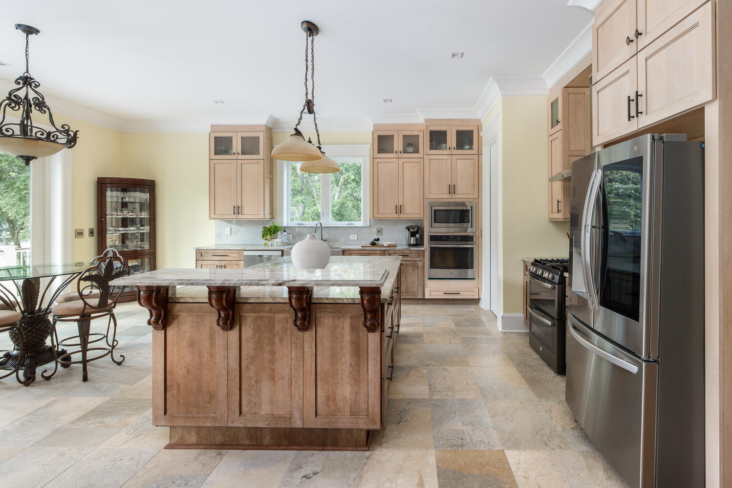 1391 Royston Road
