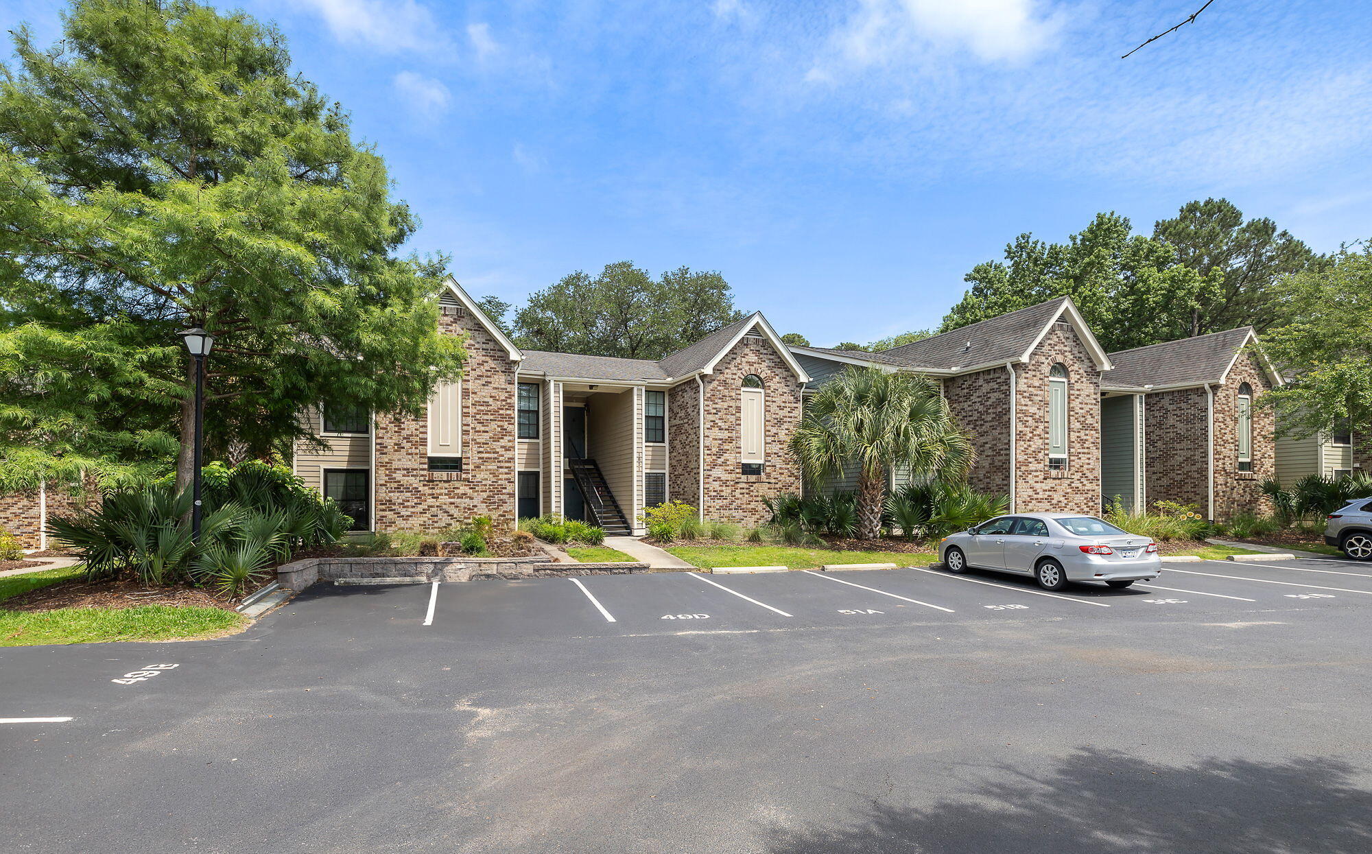 1851 Montclair Drive # B Unit: 1851-B