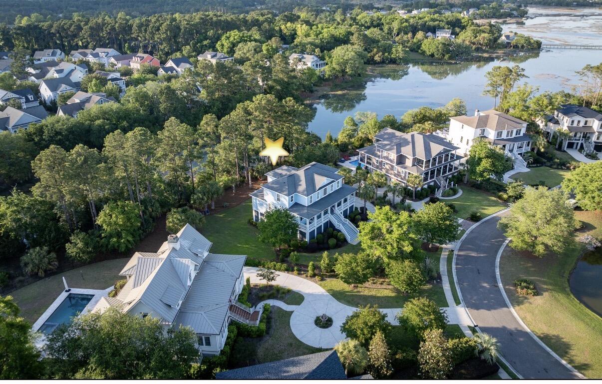 4882 Sound View Drive