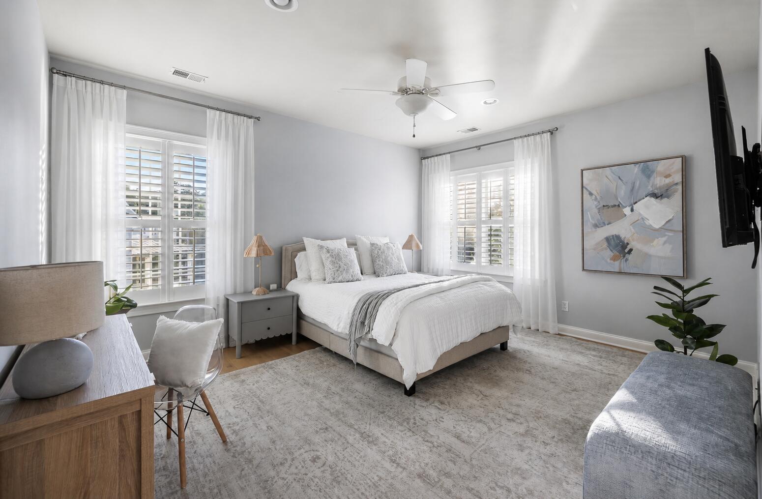 4882 Sound View Drive