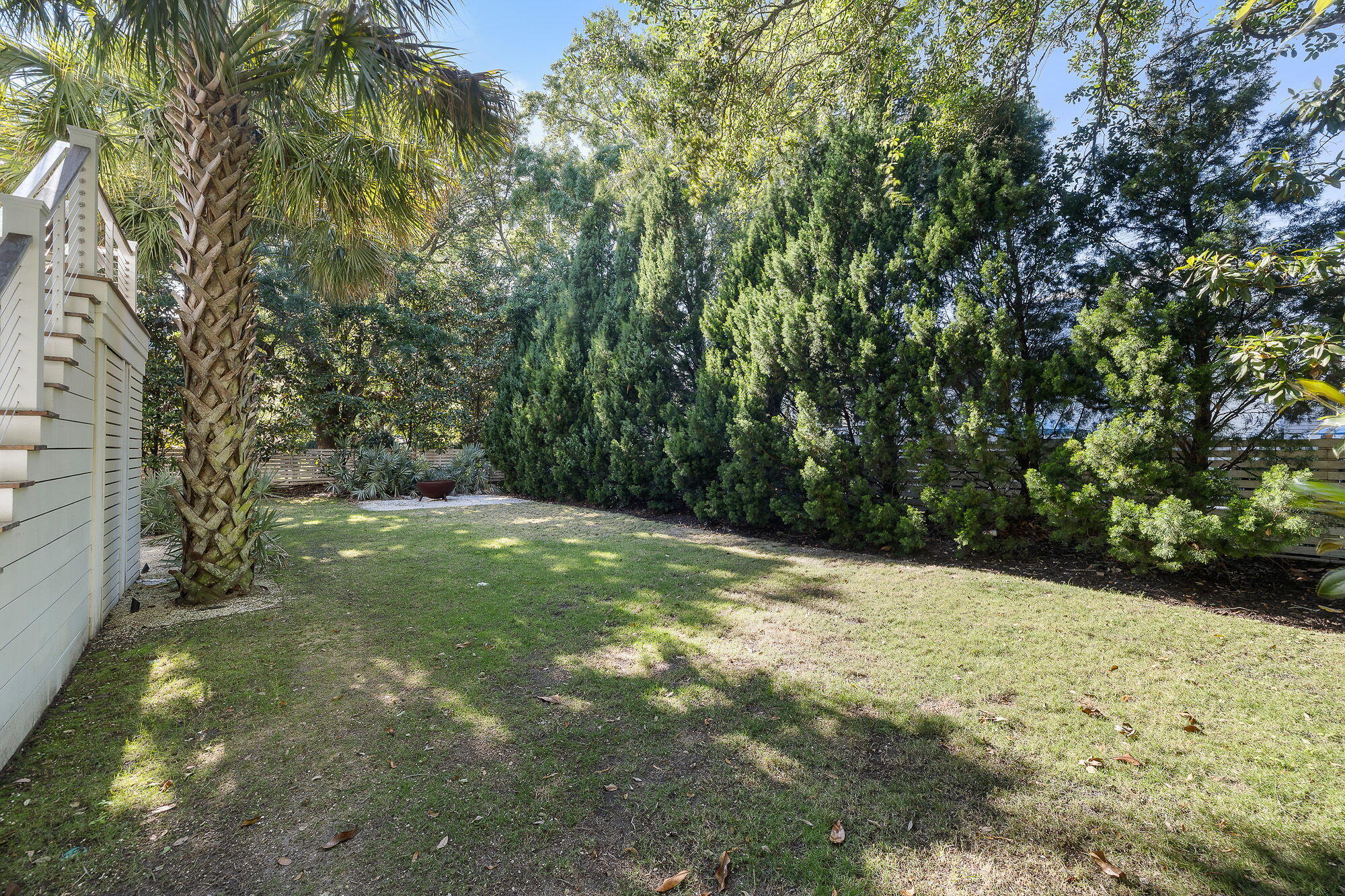 1616 Poe Avenue