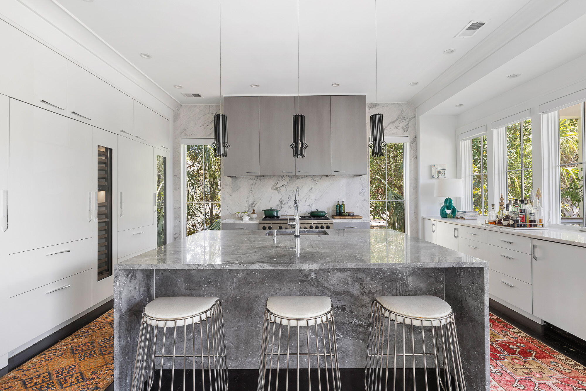 1616 Poe Avenue