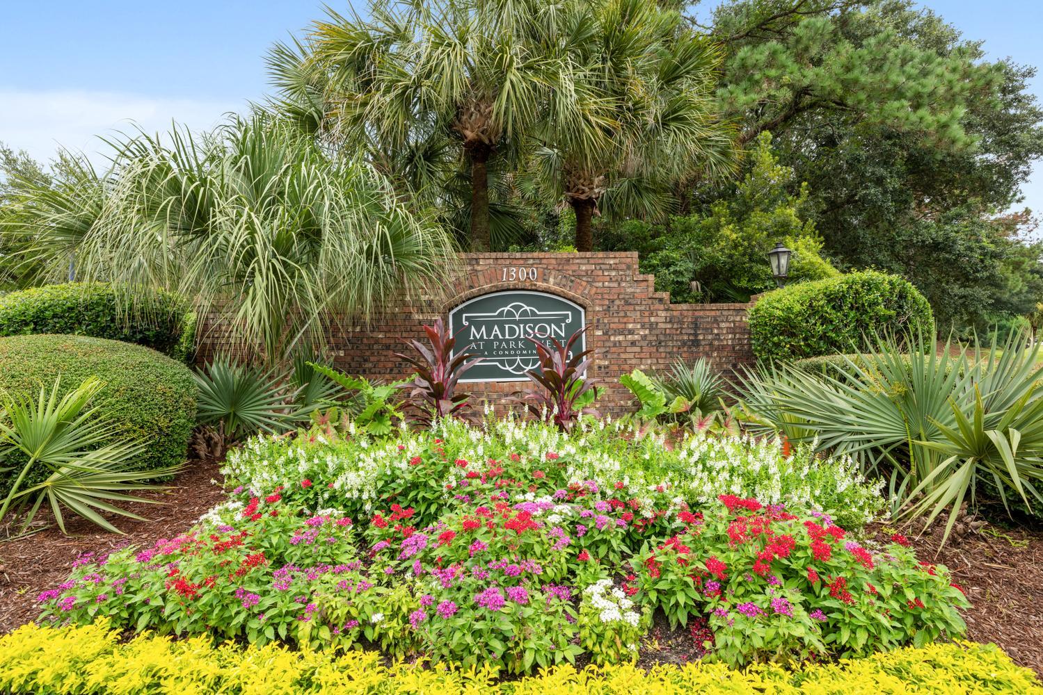 1300 Park W Boulevard # 304