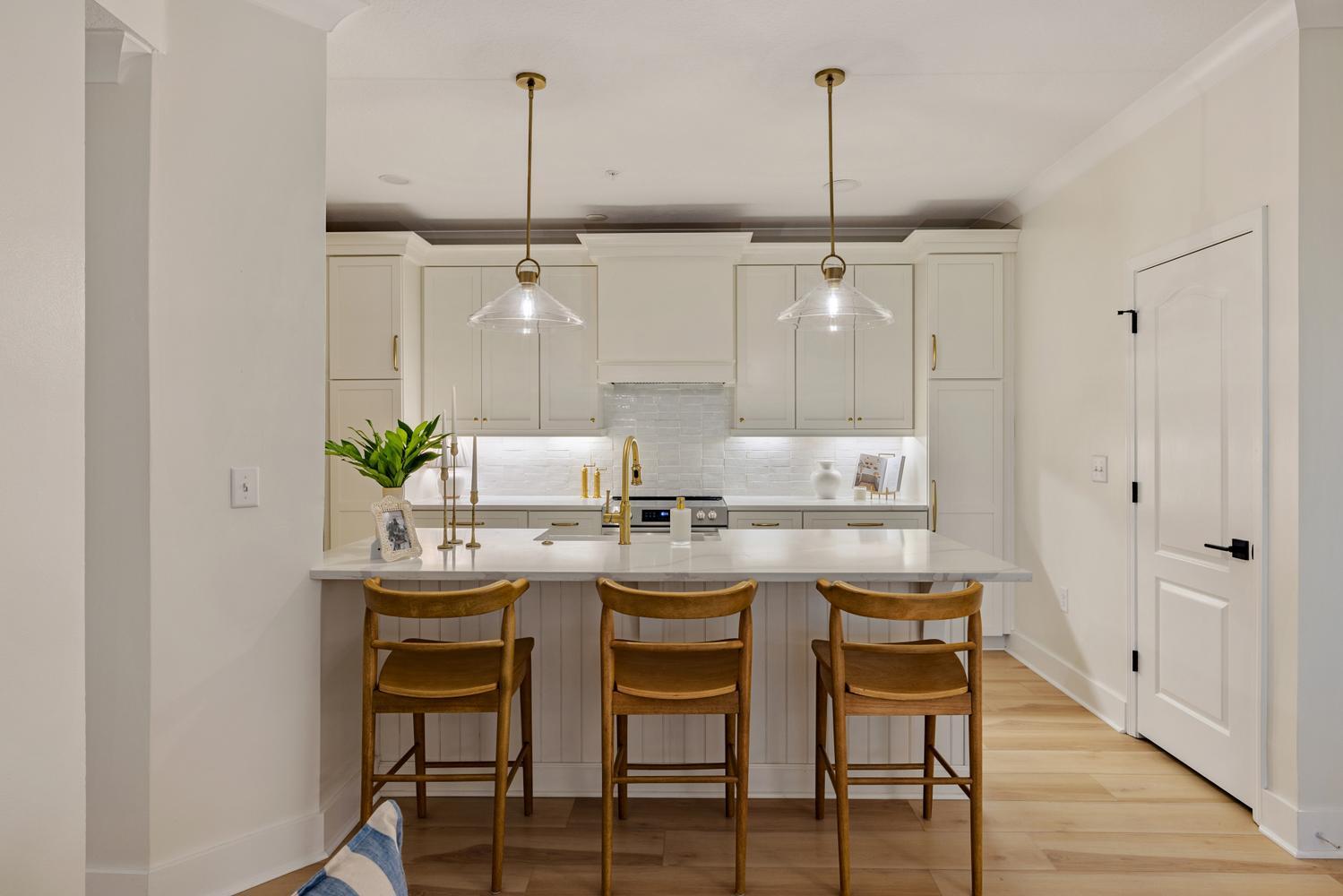1300 Park W Boulevard # 304