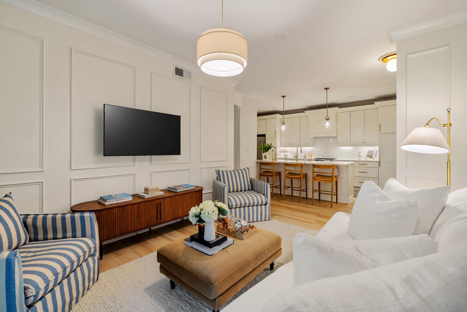 1300 Park W Boulevard # 304