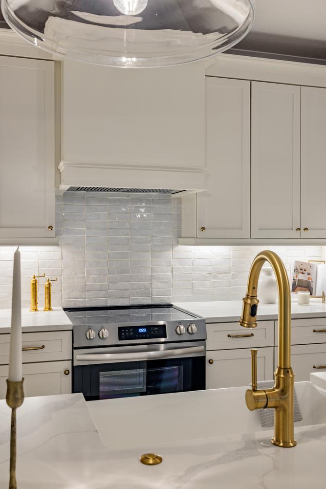 1300 Park W Boulevard # 304