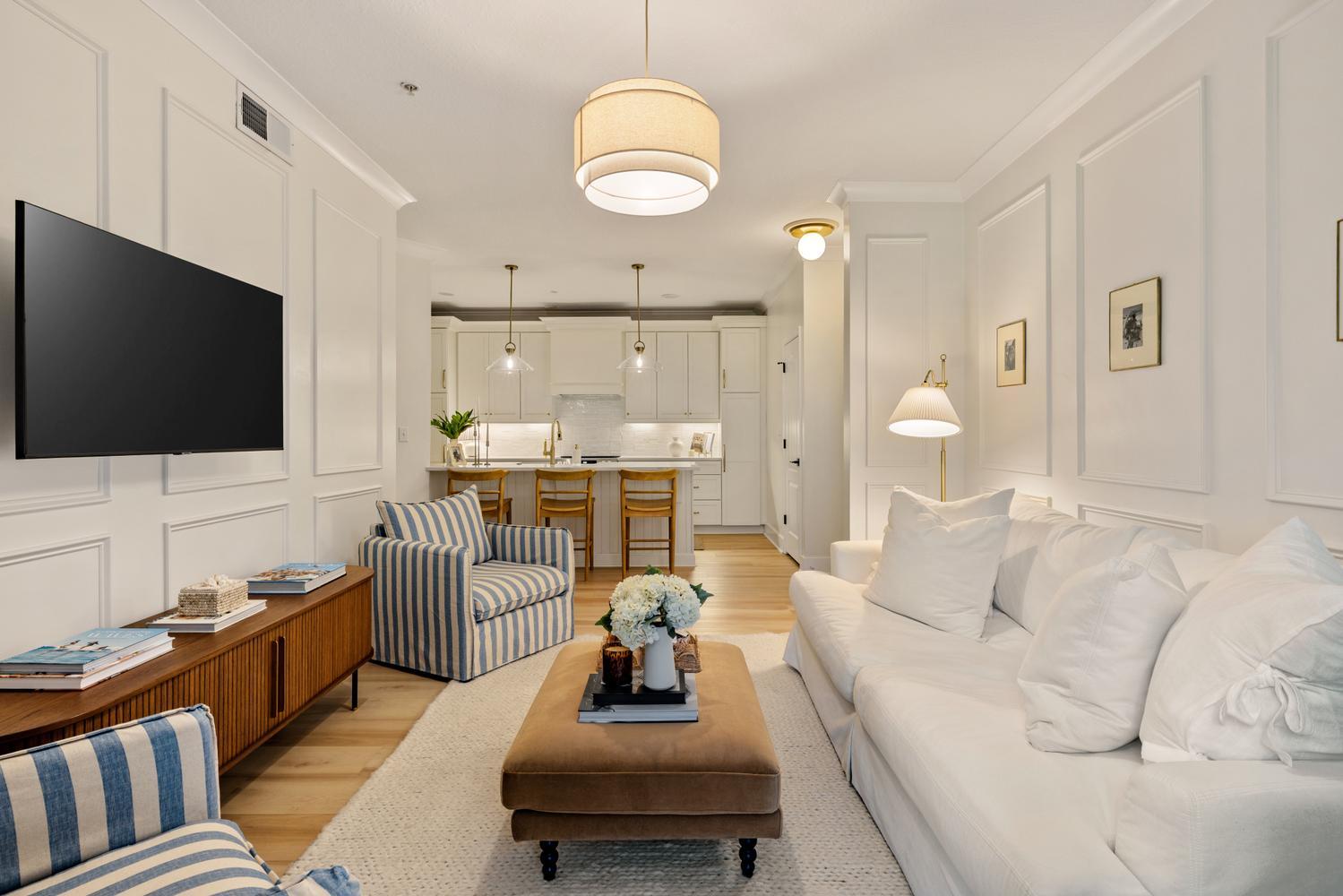 1300 Park W Boulevard # 304