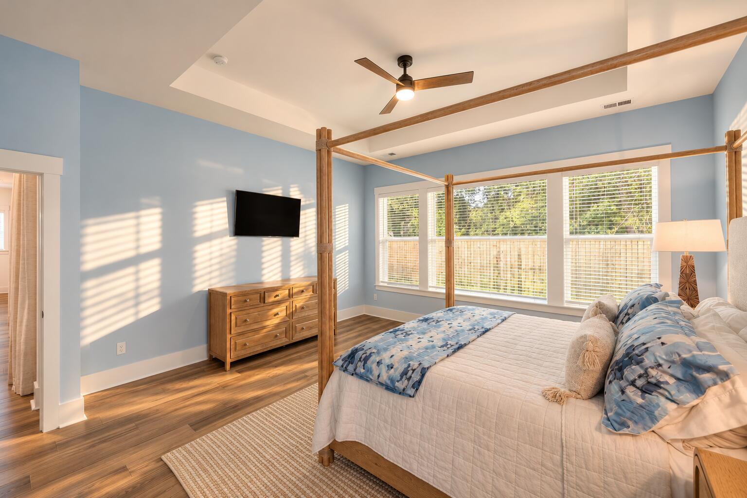 2219 Norwood Oaks Drive